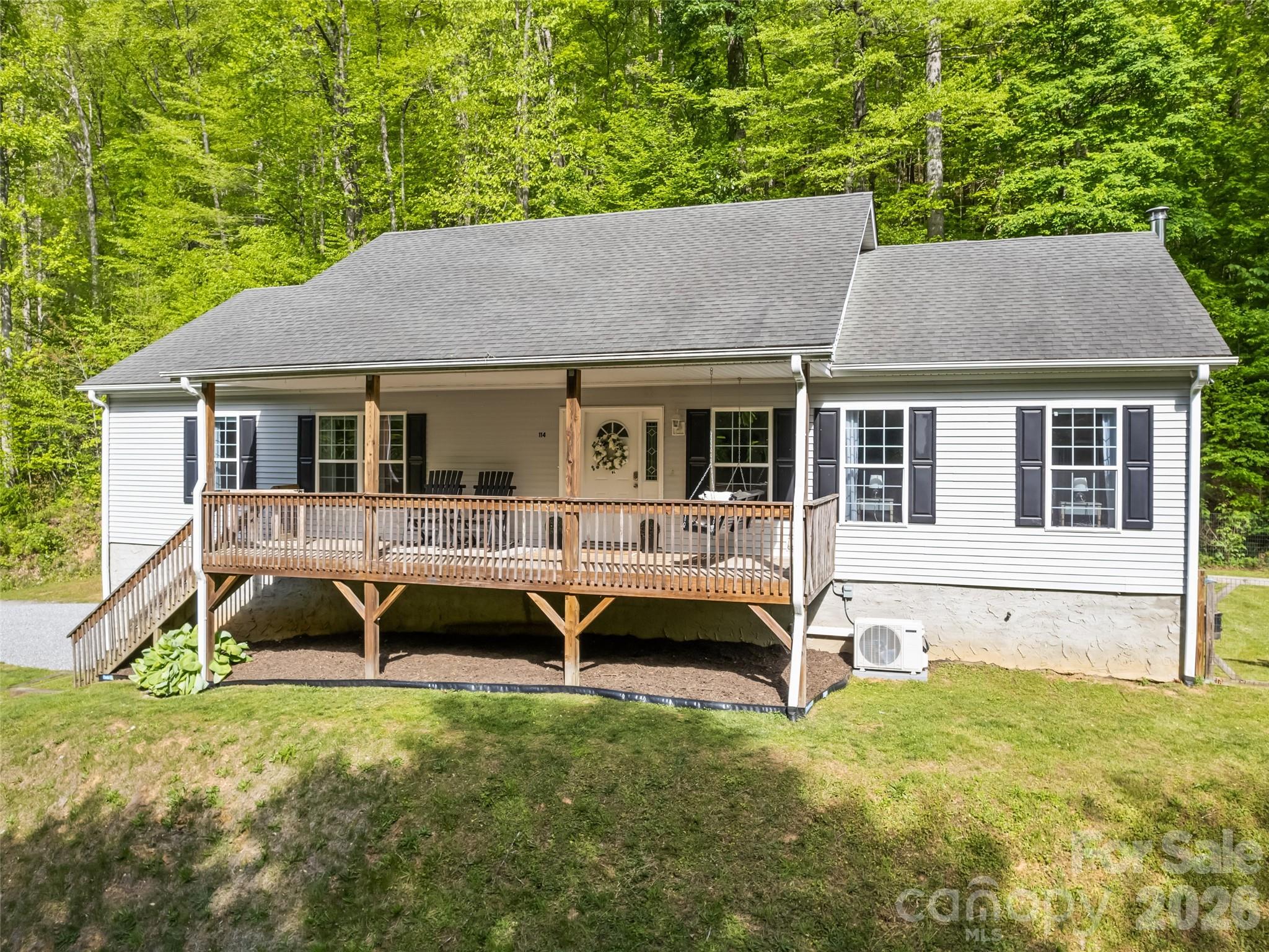 114 Cool Water Trail Property Photo 1