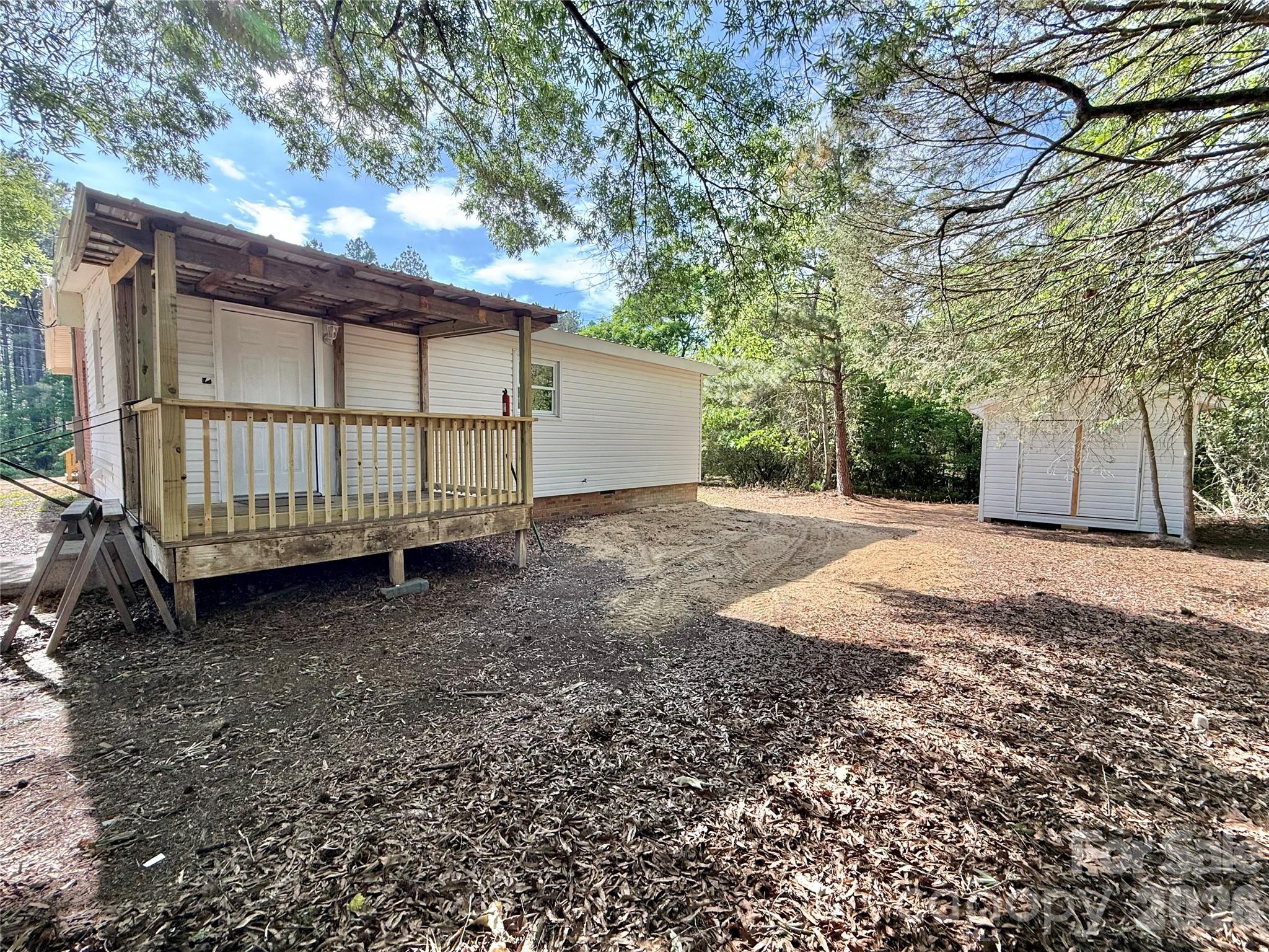 878 Stanback Ferry Road Property Photo 4