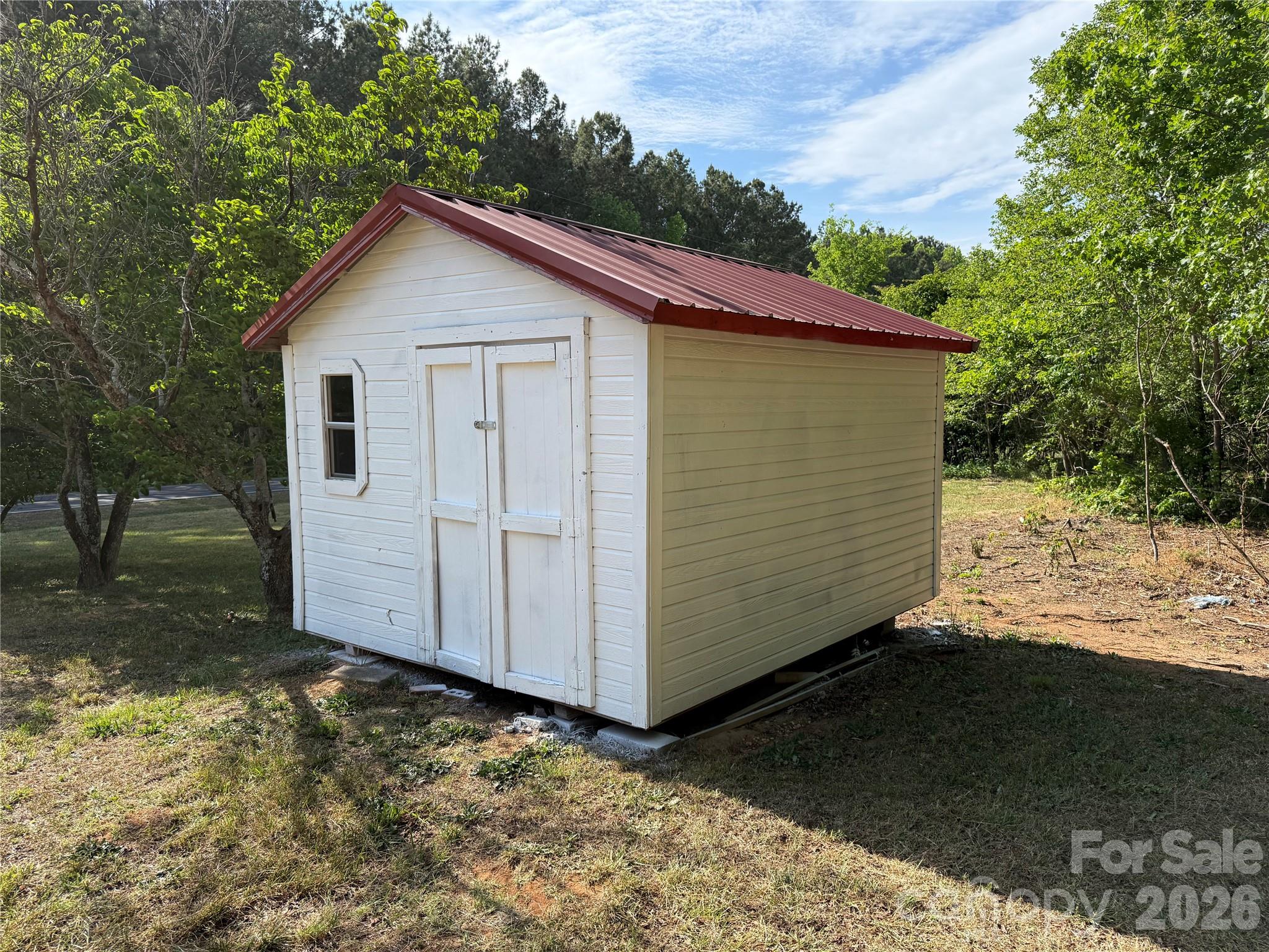878 Stanback Ferry Road Property Photo 6