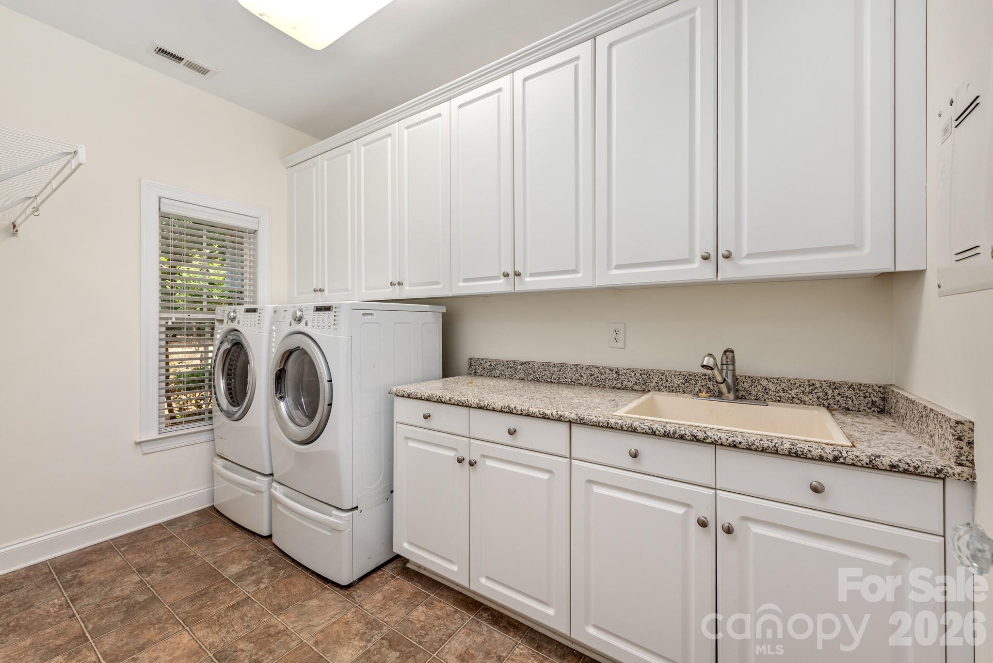 4709 Rockwood Drive Property Photo 35