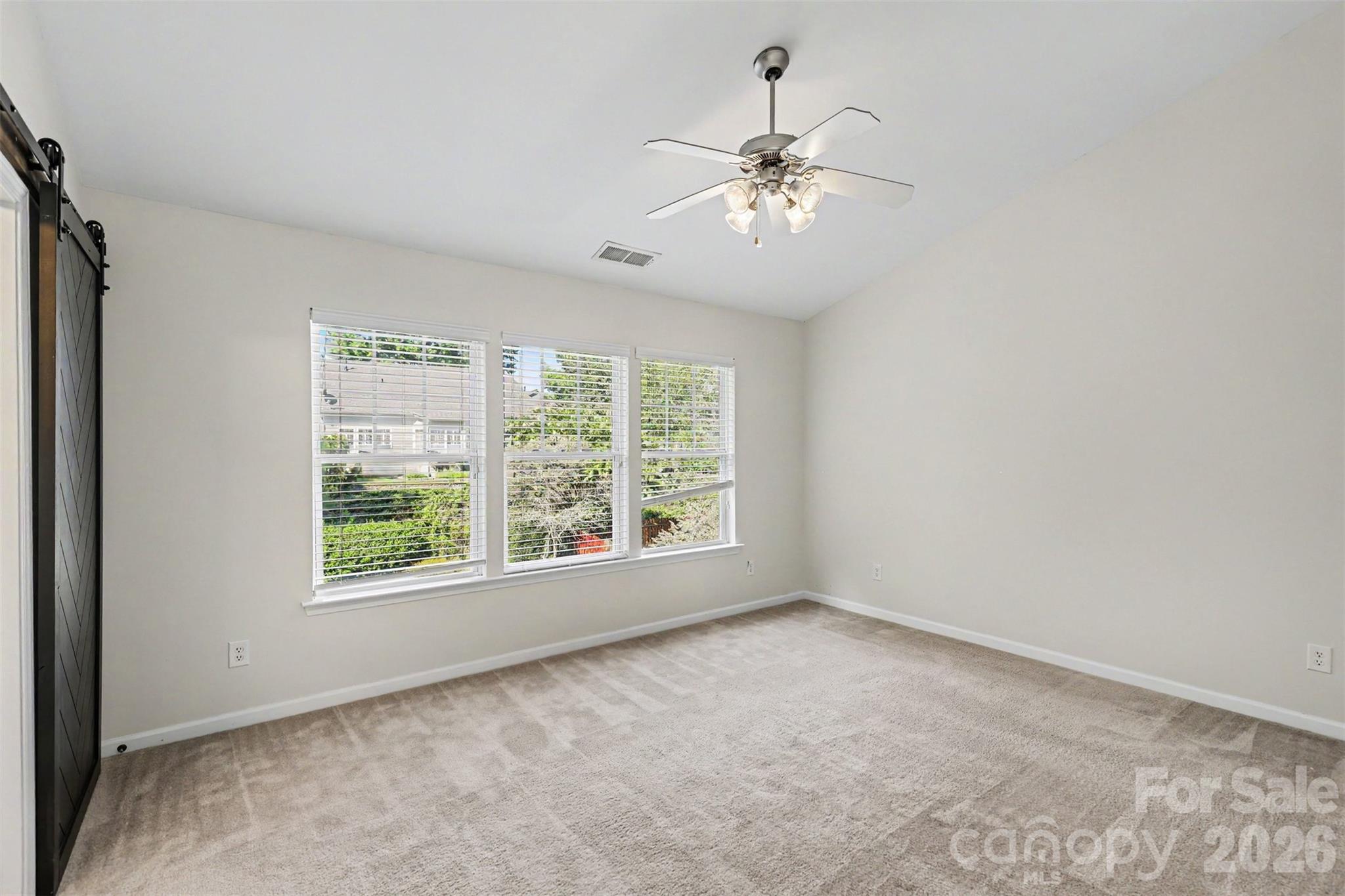 712 Tulip Tree Place Property Photo 23