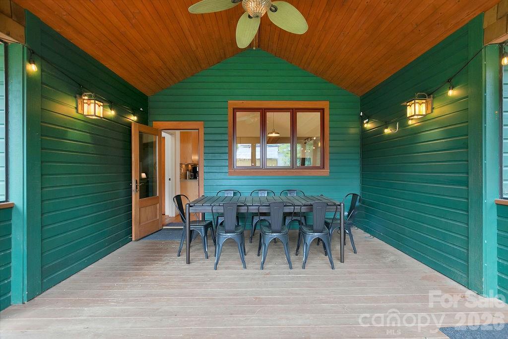 49 Miner Street Property Photo 16