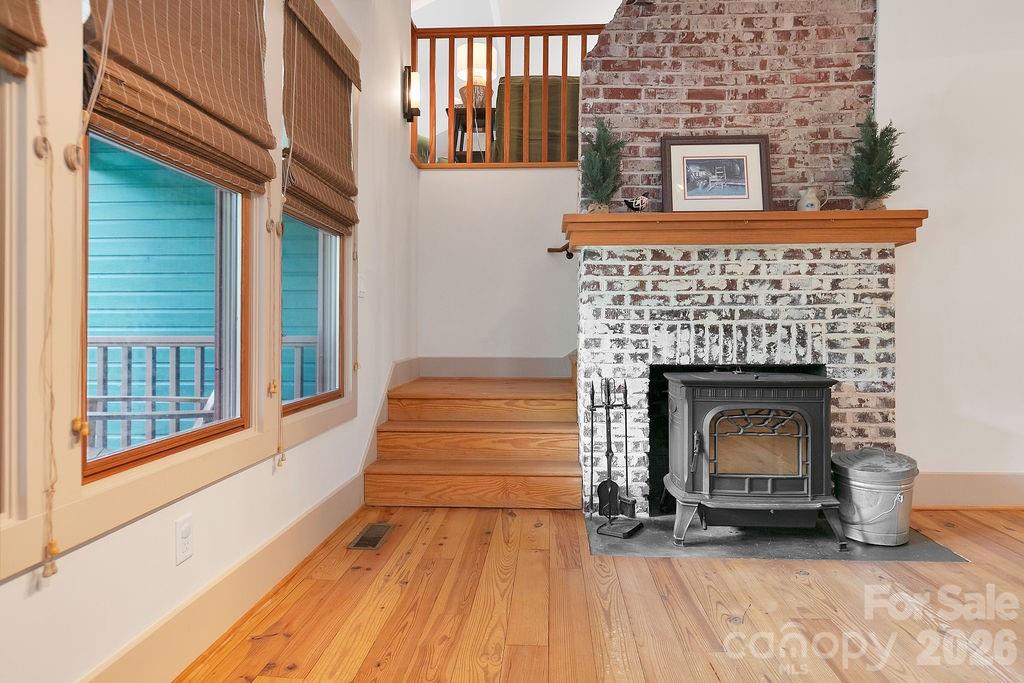 49 Miner Street Property Photo 28
