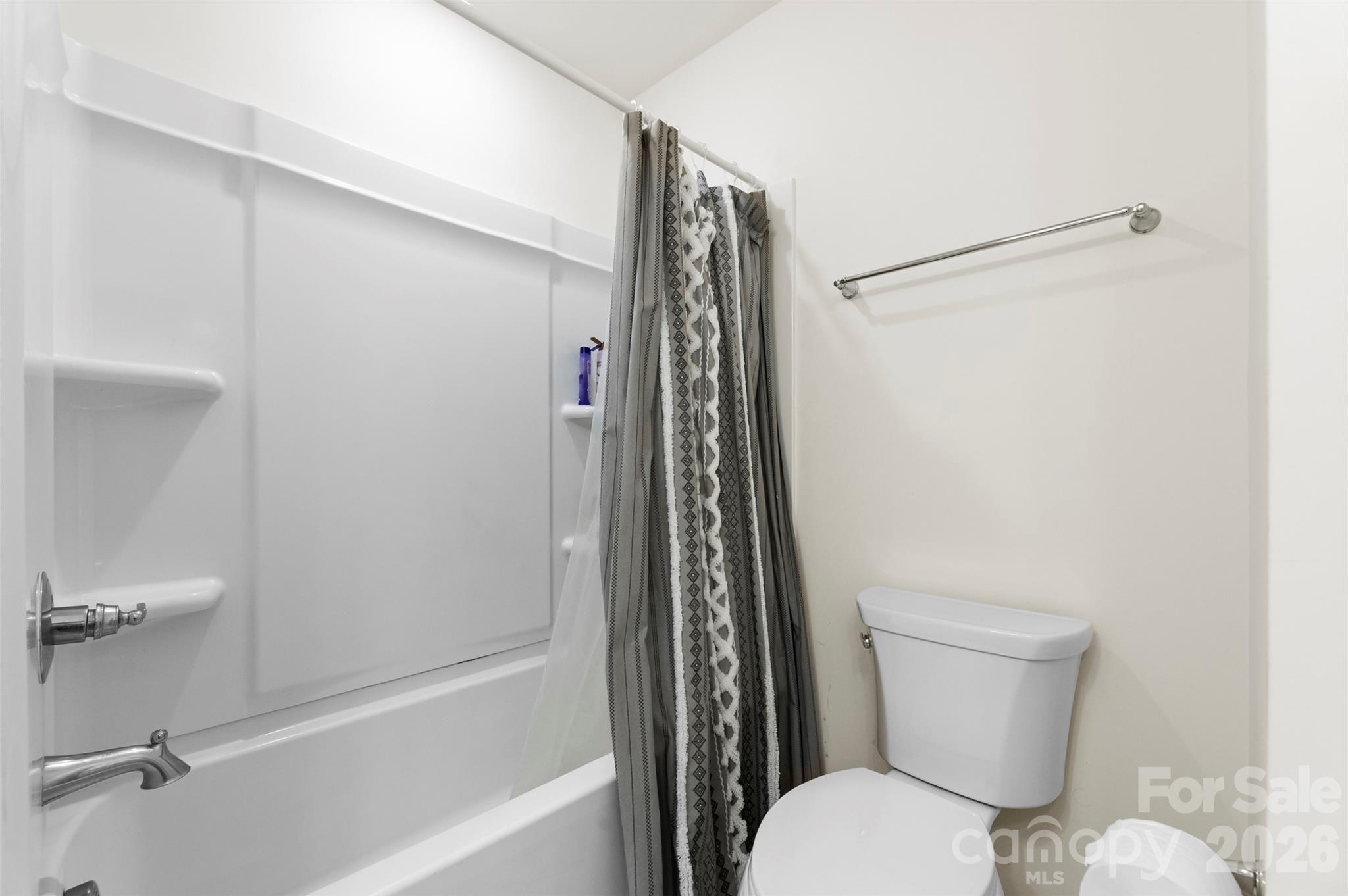 1407 Crest Creek Court Property Photo 15
