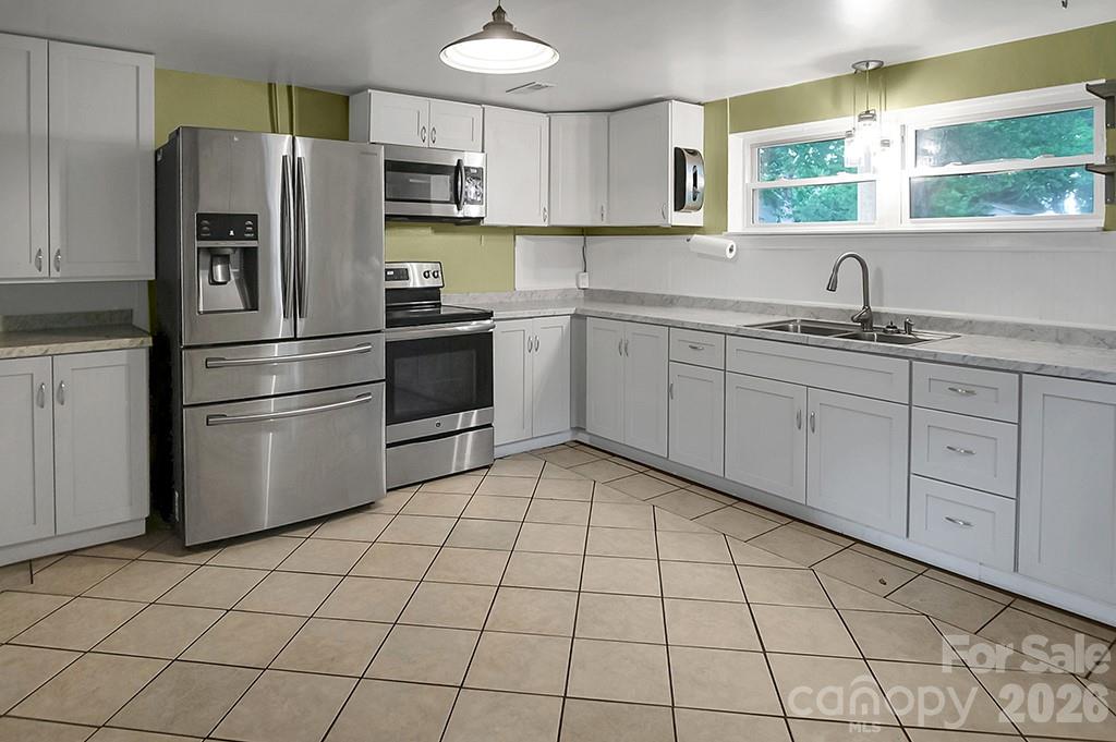 1305 Markway Street Property Photo 12