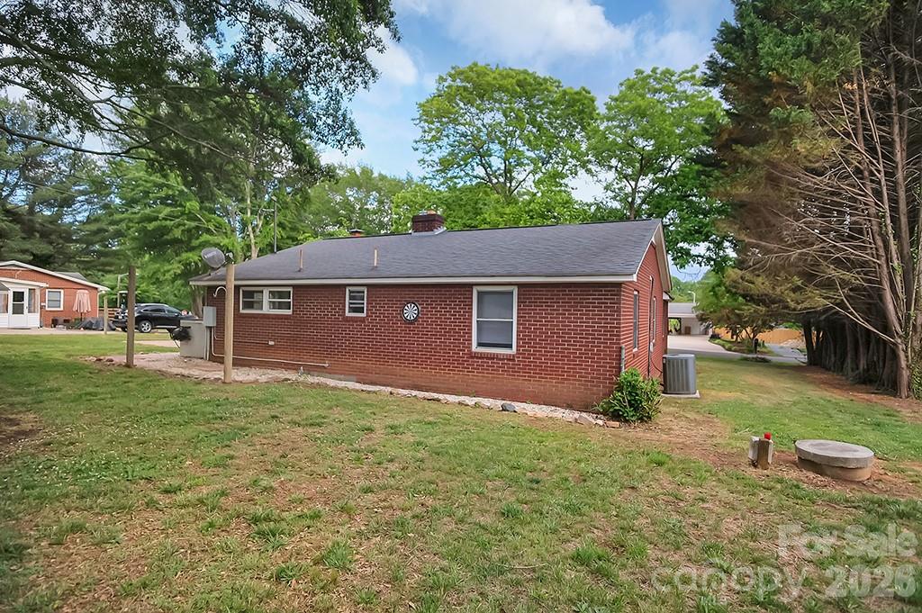 1305 Markway Street Property Photo 29