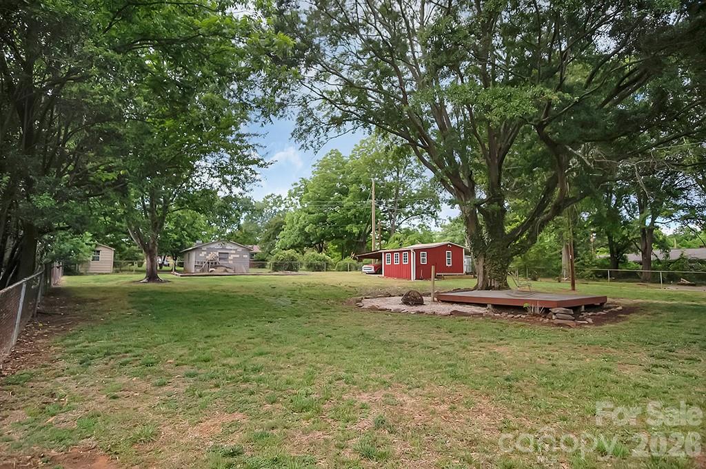 1305 Markway Street Property Photo 31