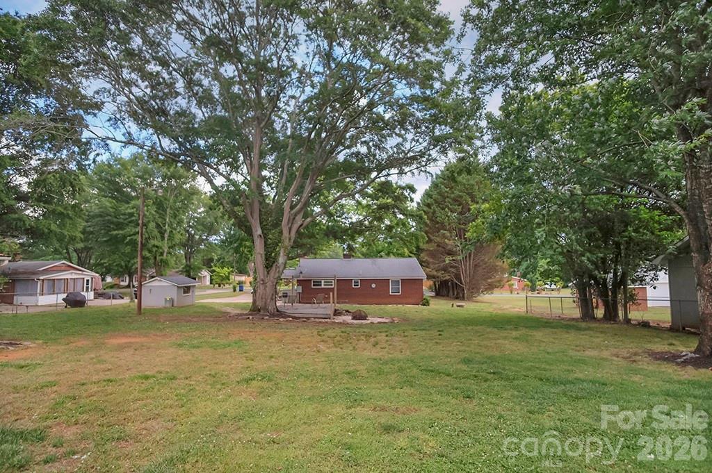 1305 Markway Street Property Photo 35