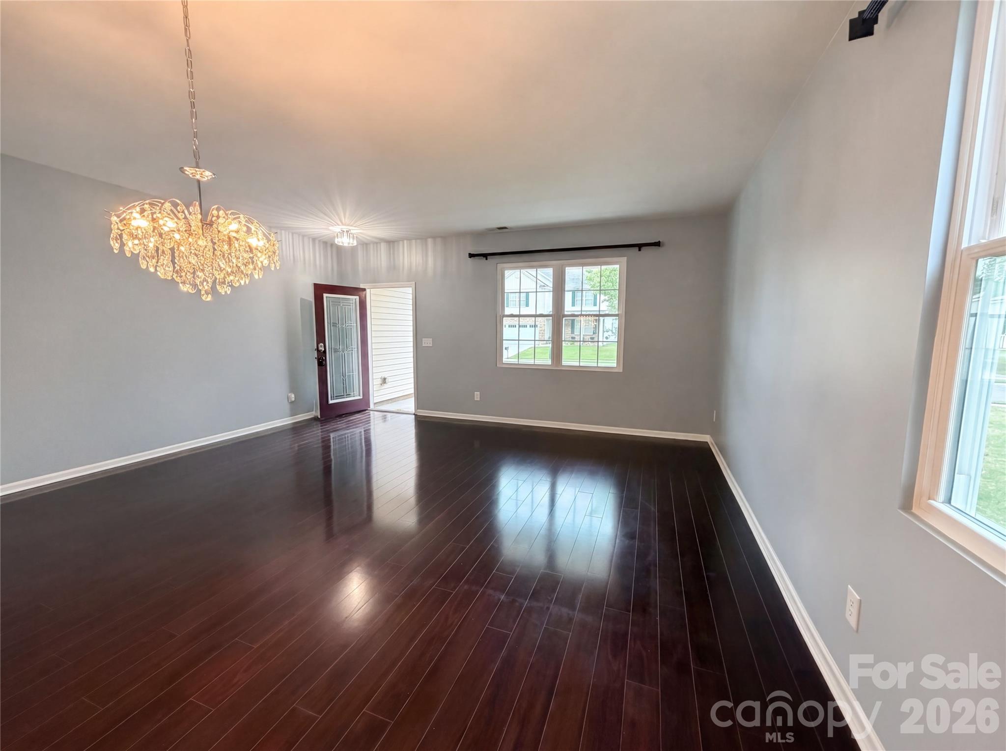 221 Sycamore Creek Road Property Photo 7