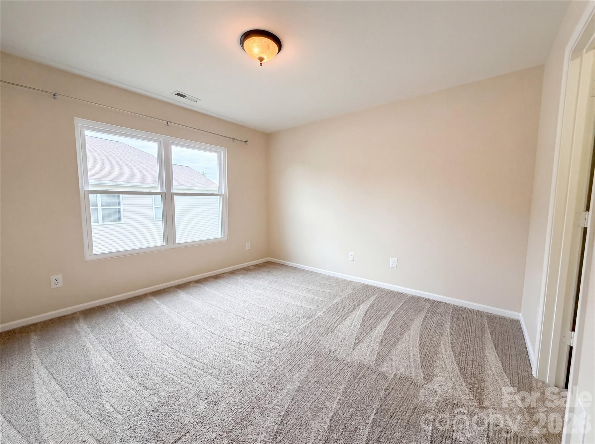 221 Sycamore Creek Road Property Photo 11