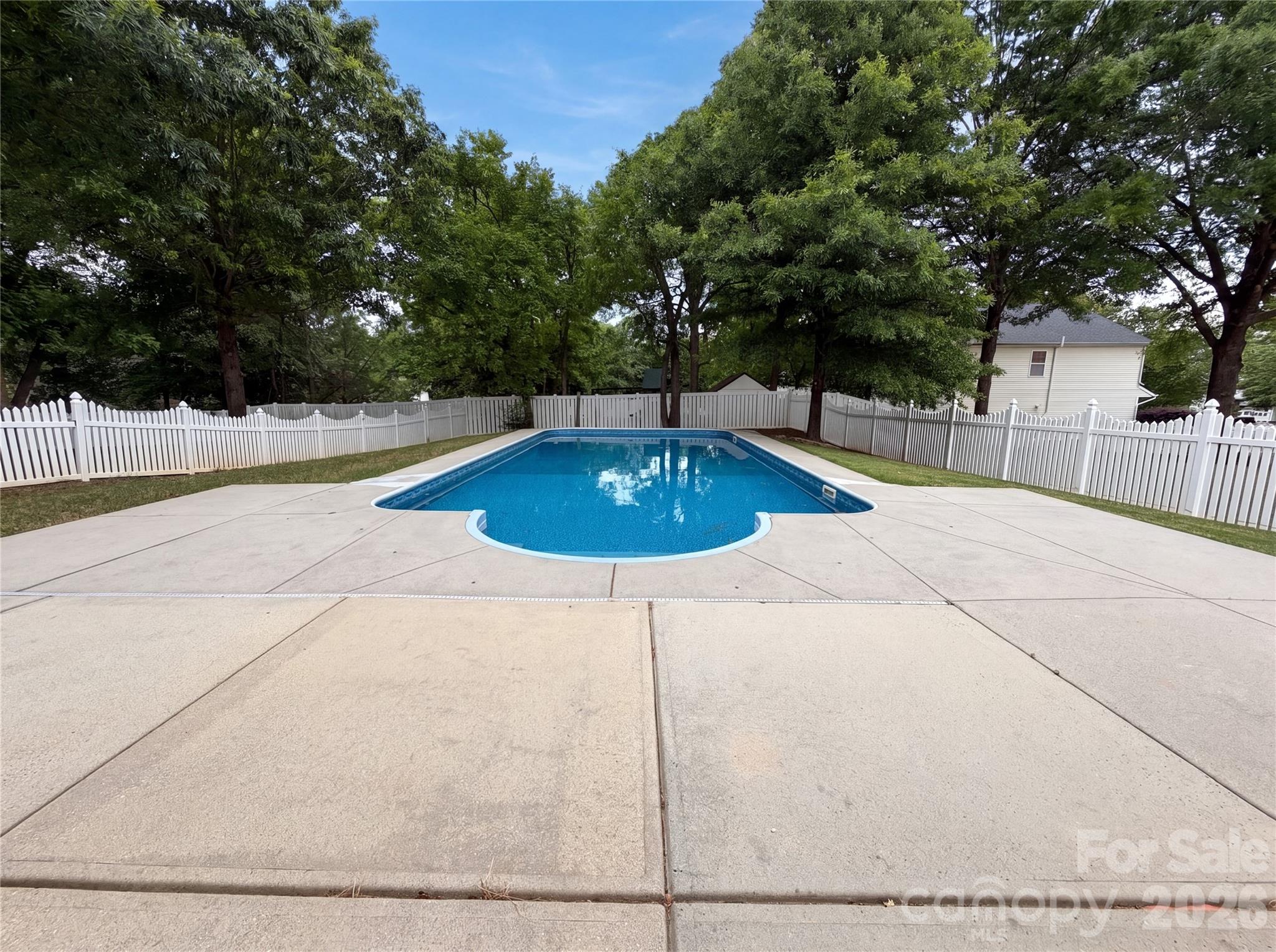 221 Sycamore Creek Road Property Photo 16