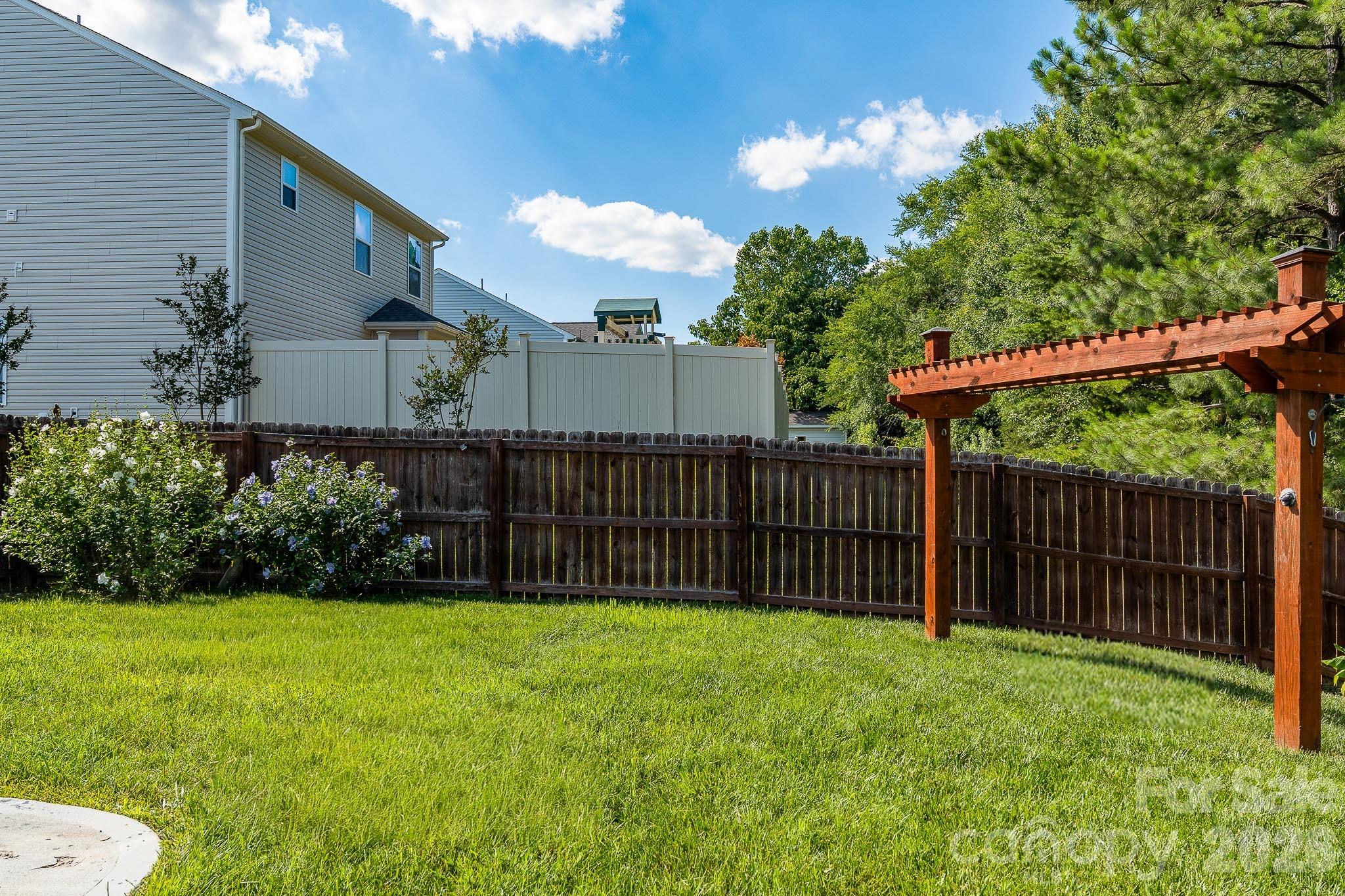 7157 Sonja Drive Property Photo 21