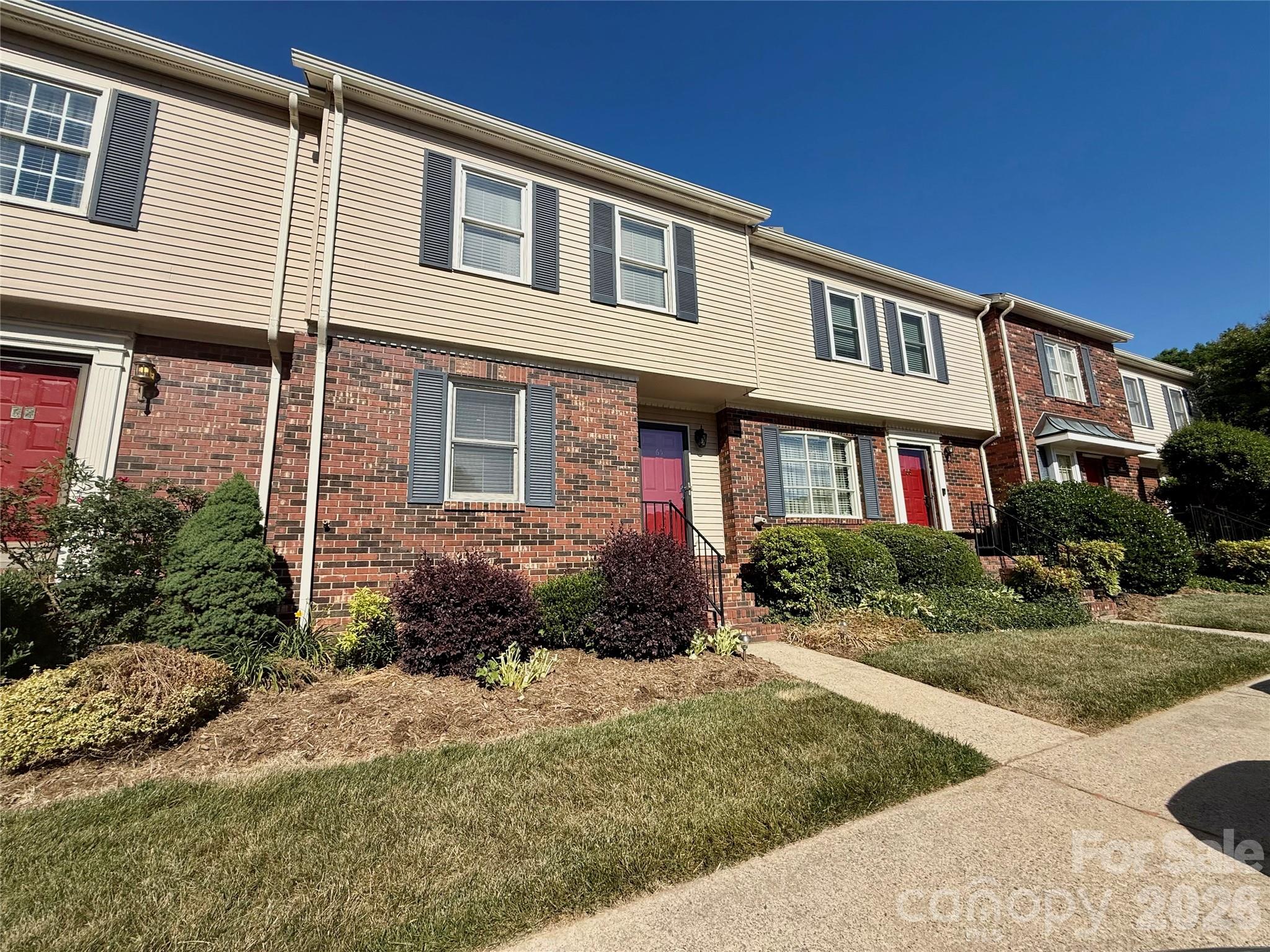 2705 North Center Street 65 Property Photo 33
