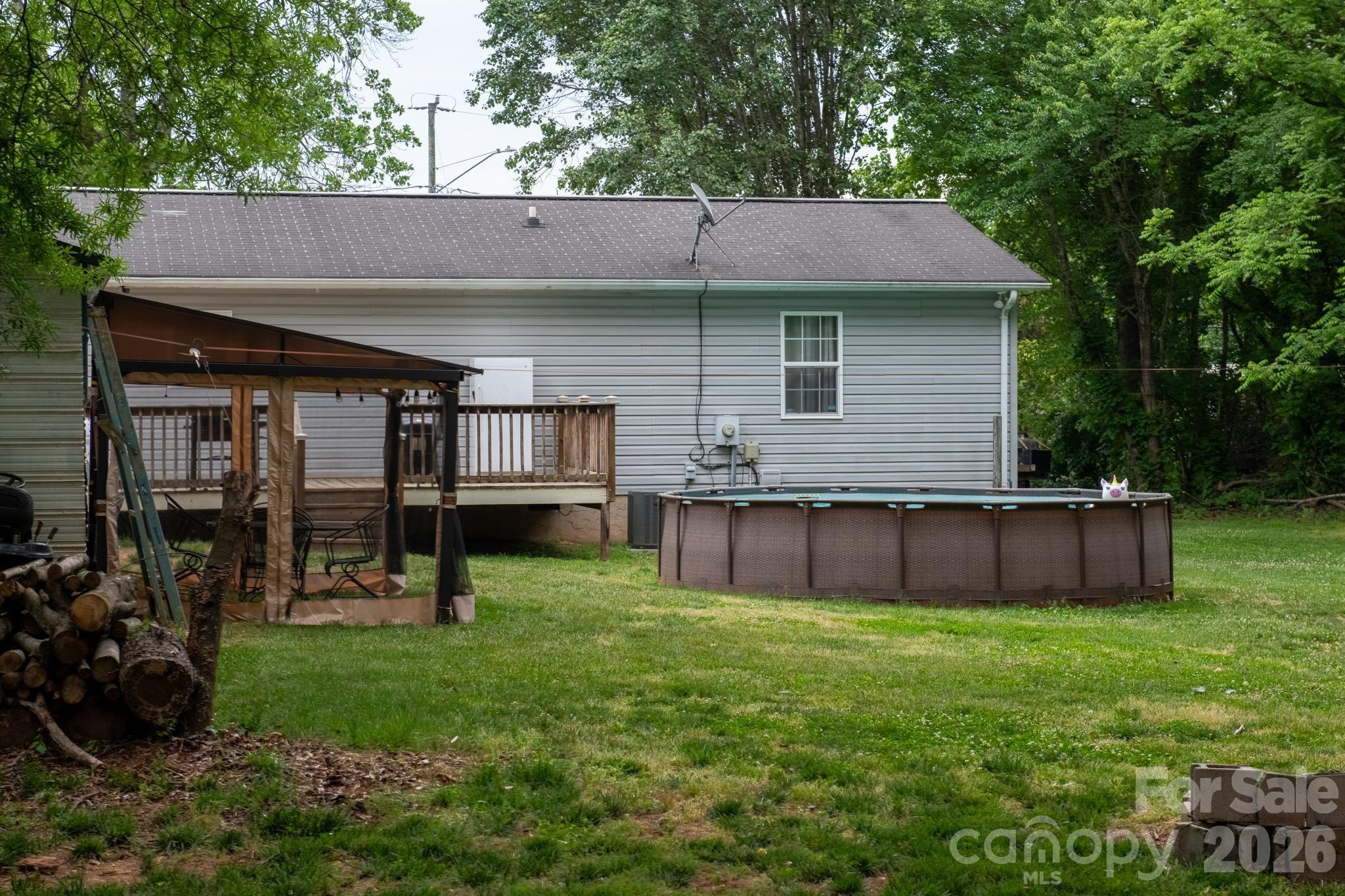 2308 Walt Arney Road Property Photo 10