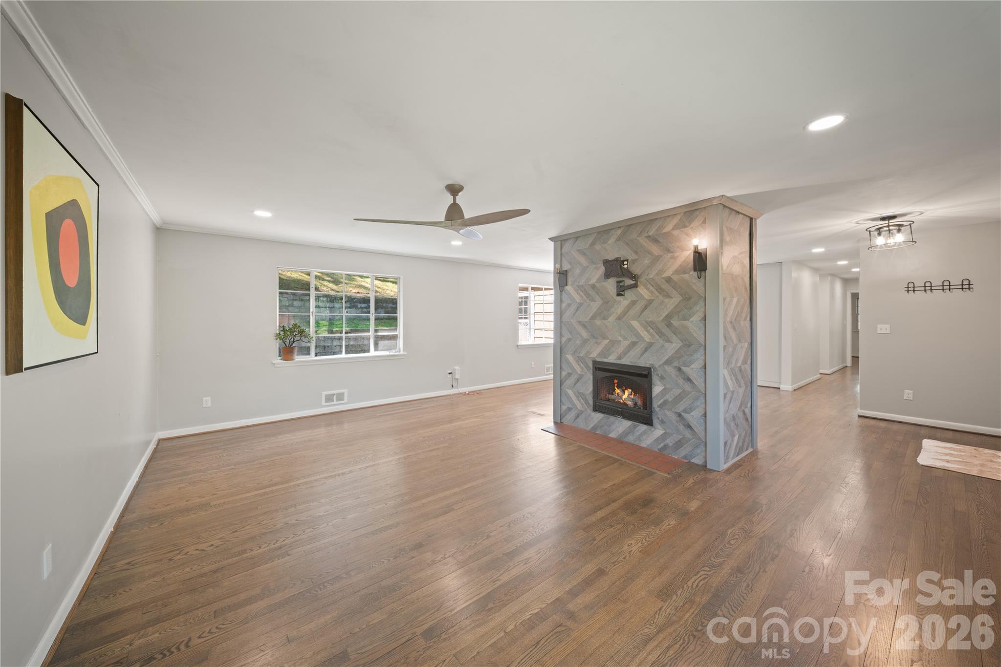 24 Warwick Place Property Photo 11