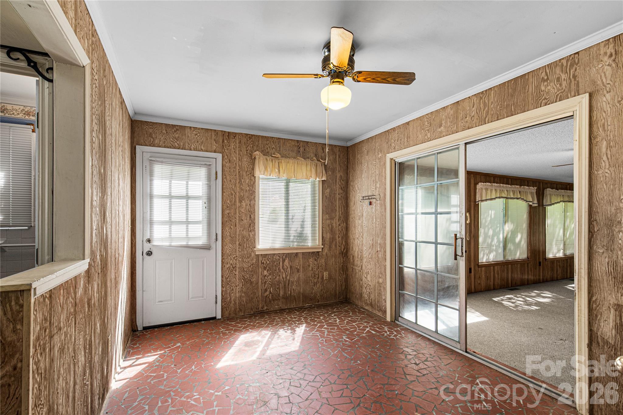 503 N Jackson Road Property Photo 22