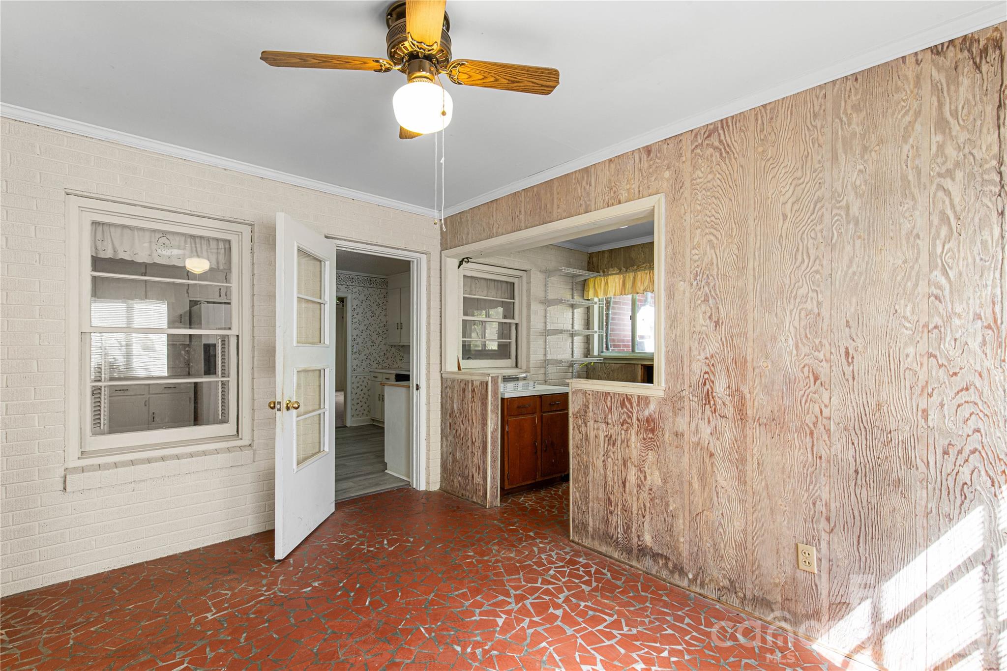 503 N Jackson Road Property Photo 23