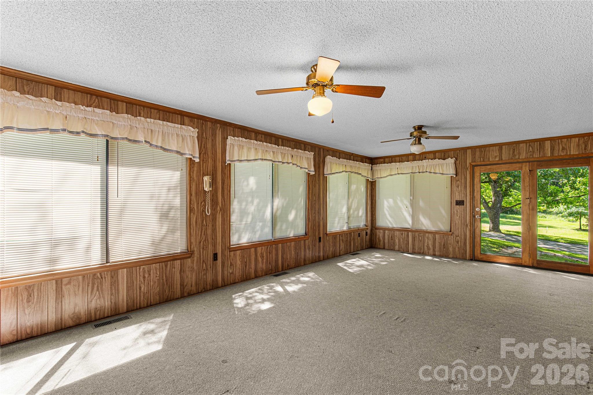 503 N Jackson Road Property Photo 26
