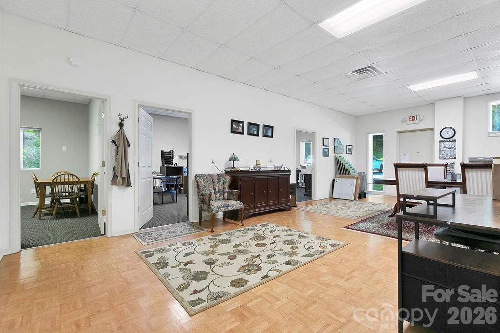 4204 Greenville Highway Property Photo 11