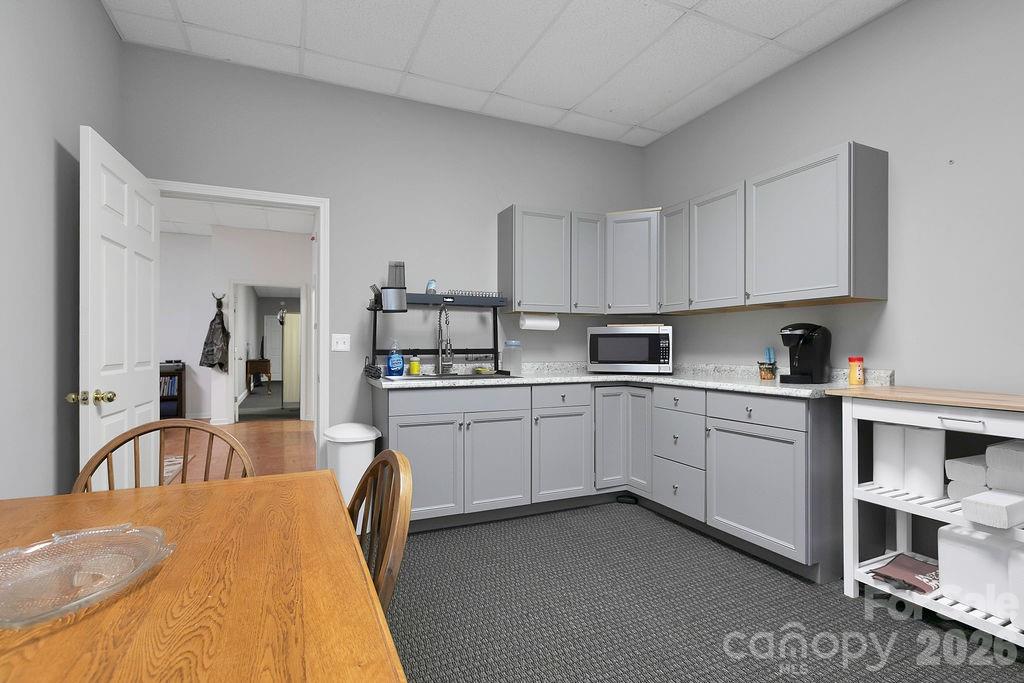 4204 Greenville Highway Property Photo 18