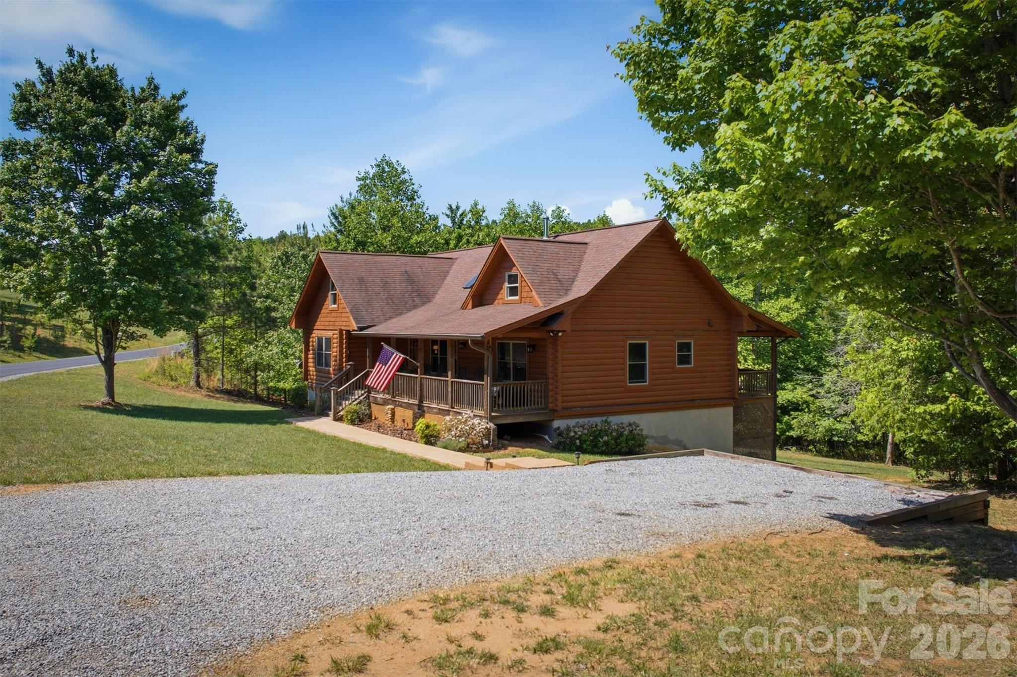732 Grandview Peaks Drive Property Photo 3