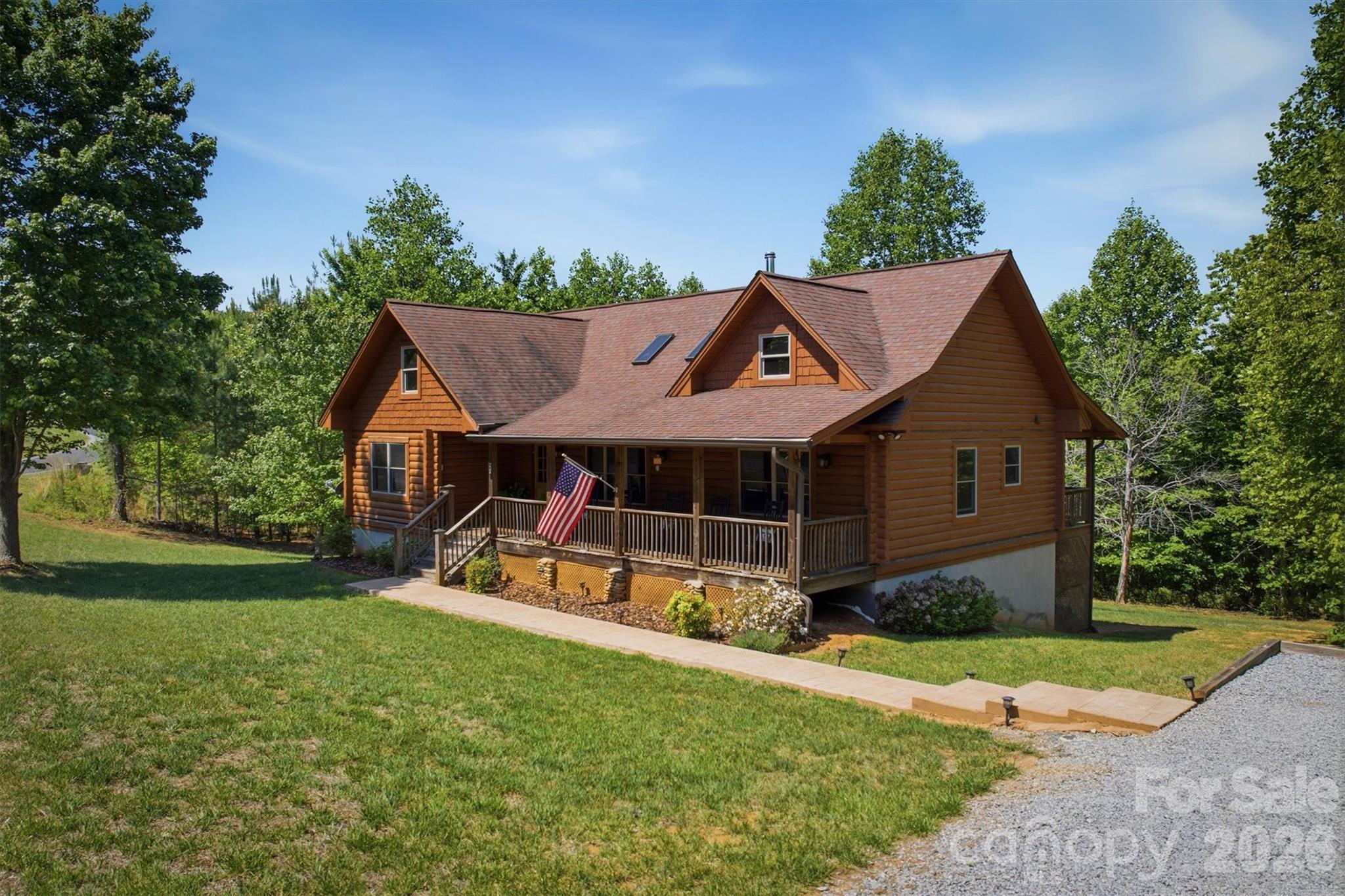 732 Grandview Peaks Drive Property Photo 4