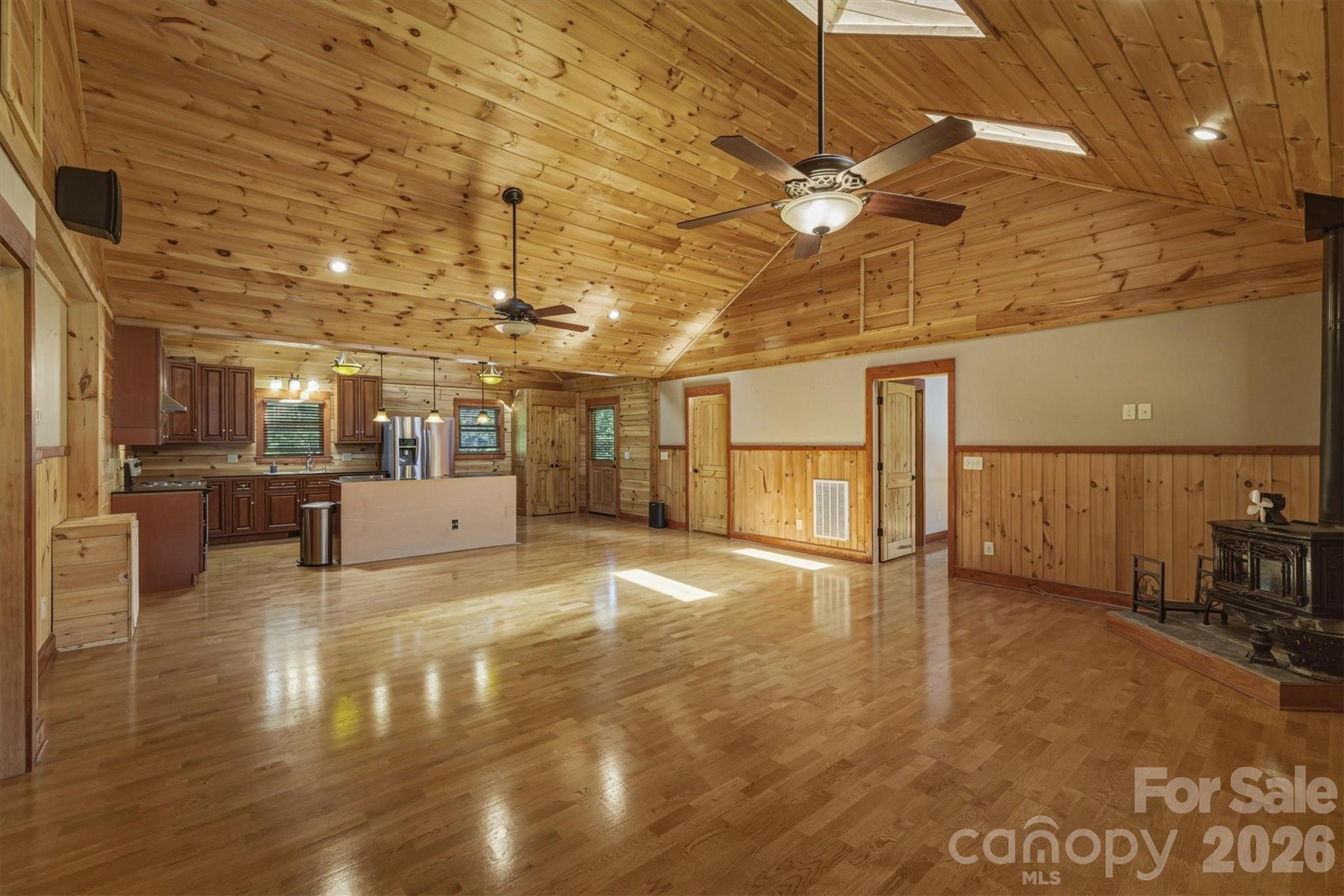 732 Grandview Peaks Drive Property Photo 8