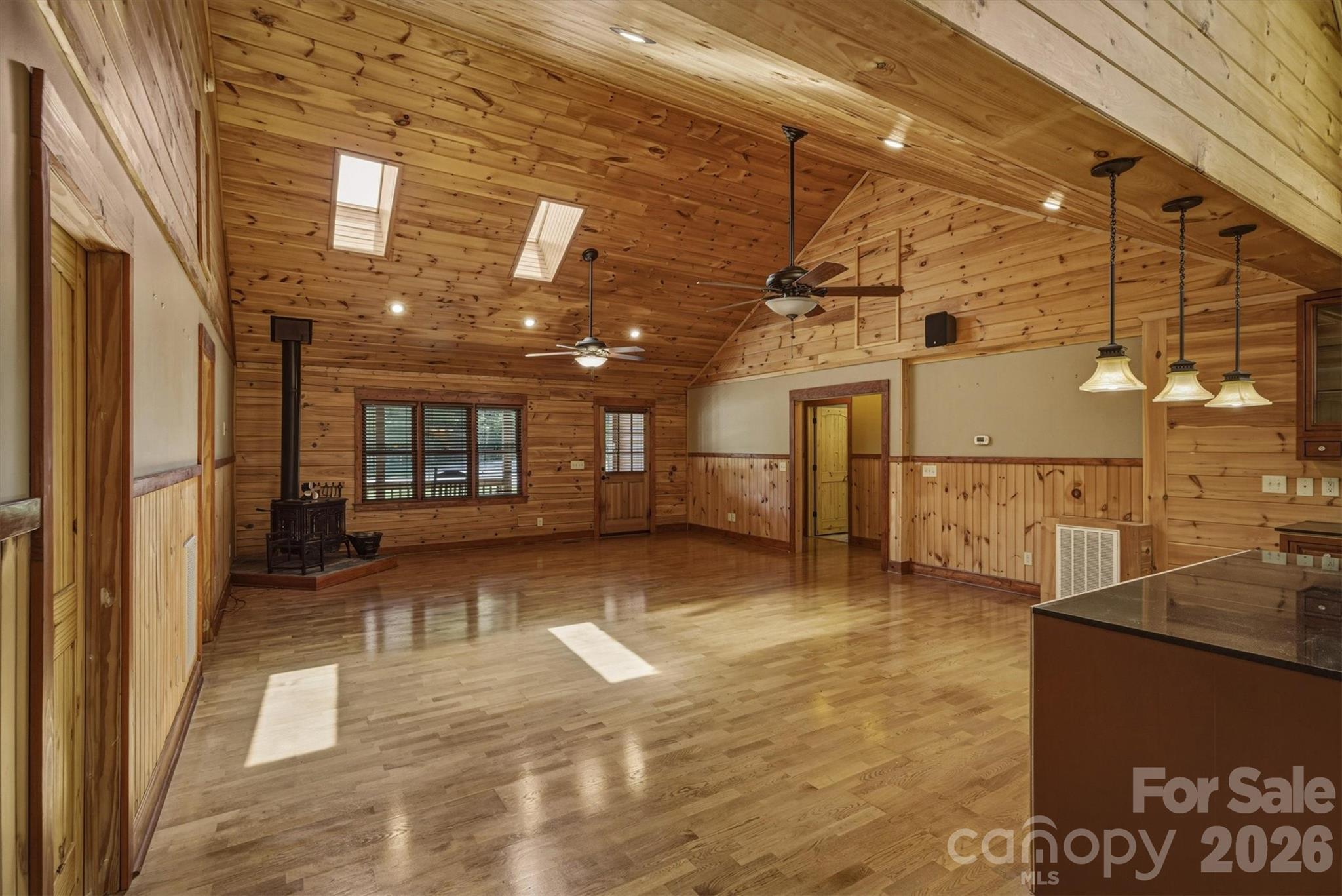 732 Grandview Peaks Drive Property Photo 10