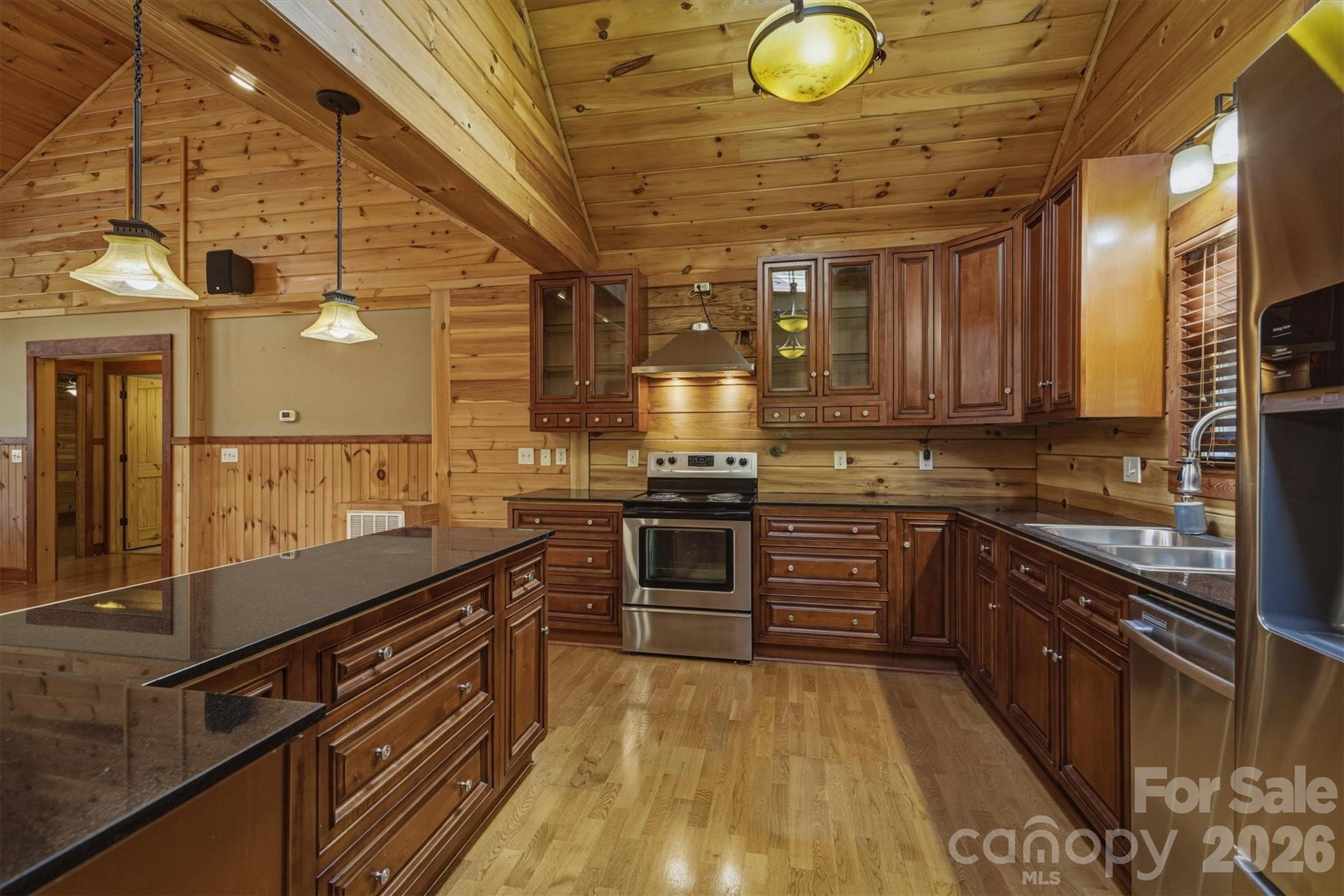 732 Grandview Peaks Drive Property Photo 11