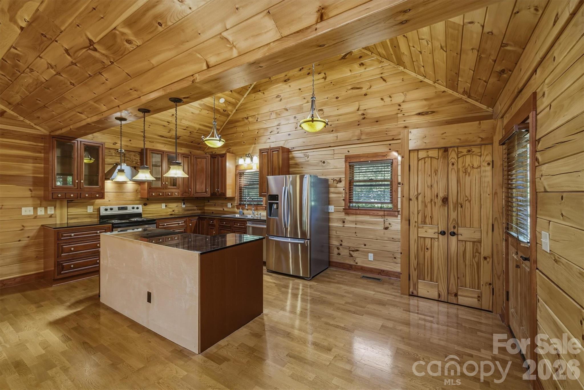 732 Grandview Peaks Drive Property Photo 13