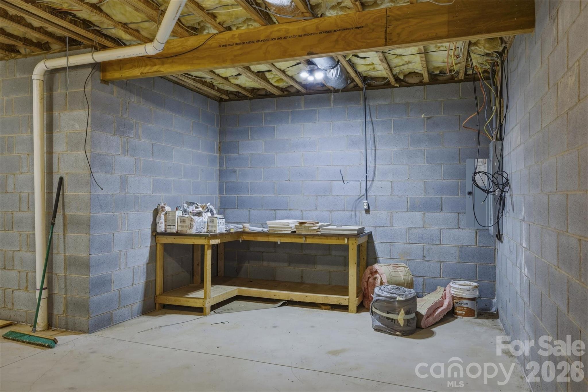 732 Grandview Peaks Drive Property Photo 29