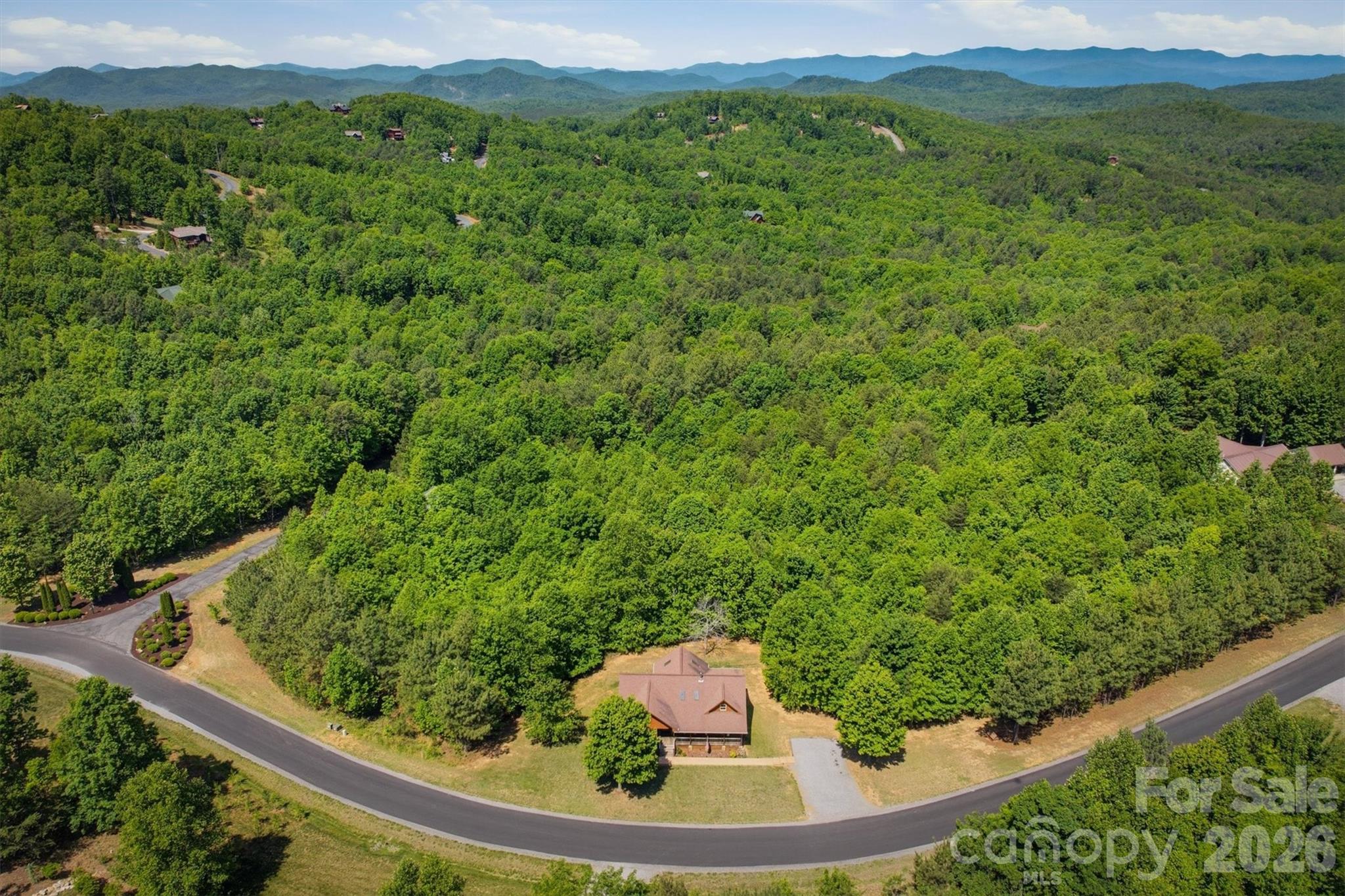 732 Grandview Peaks Drive Property Photo 32