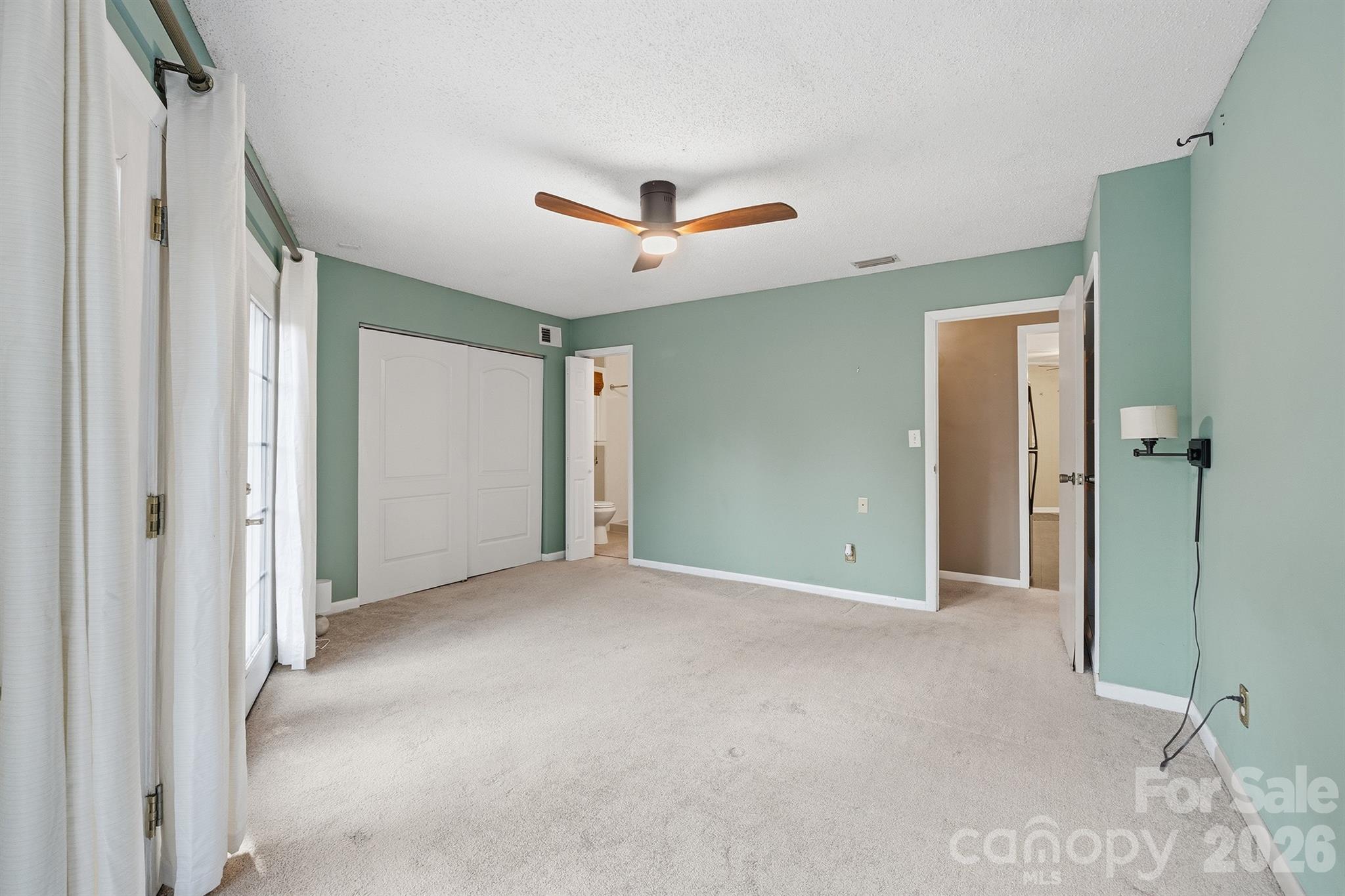 3190 Holly Road Property Photo 24