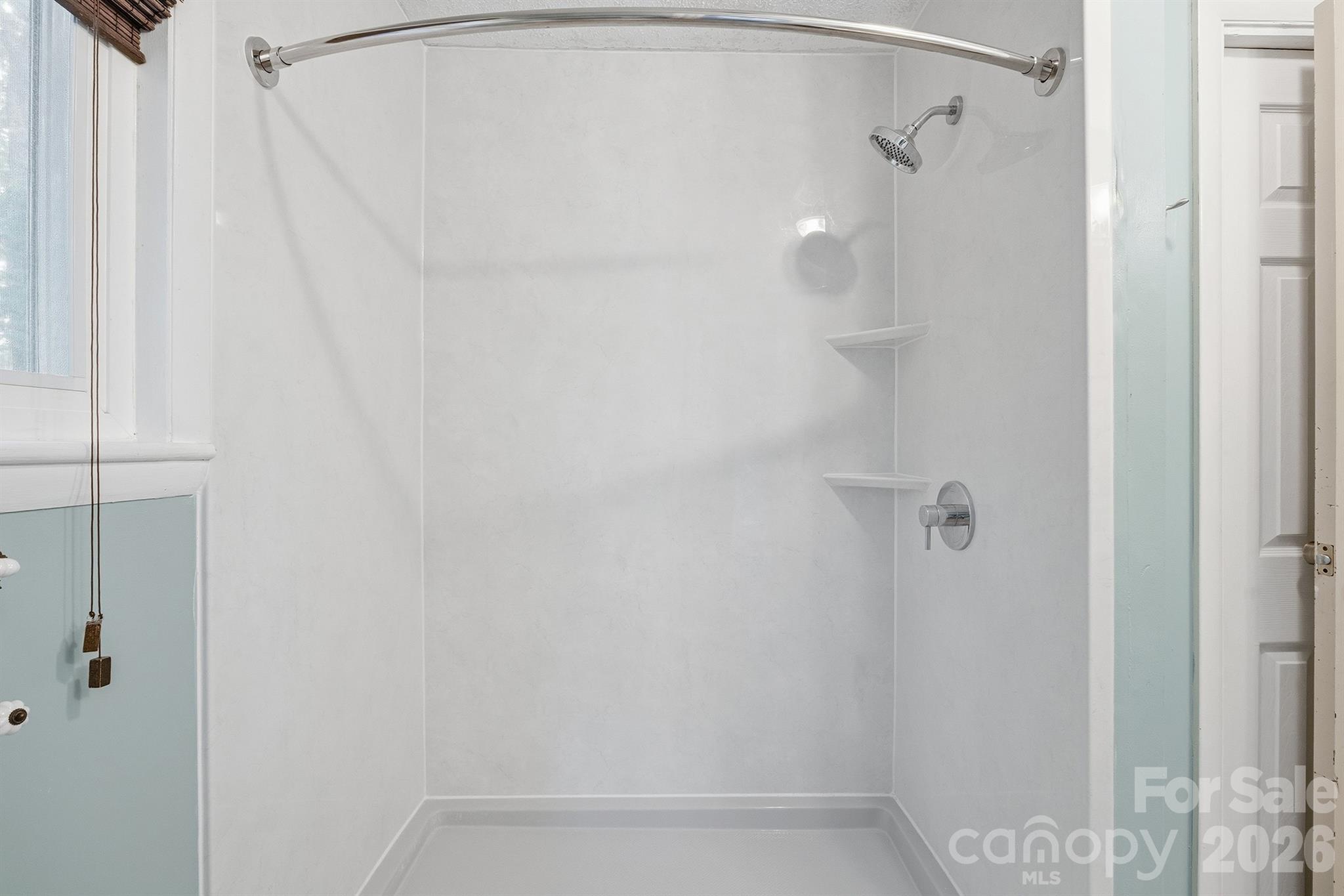 3190 Holly Road Property Photo 28