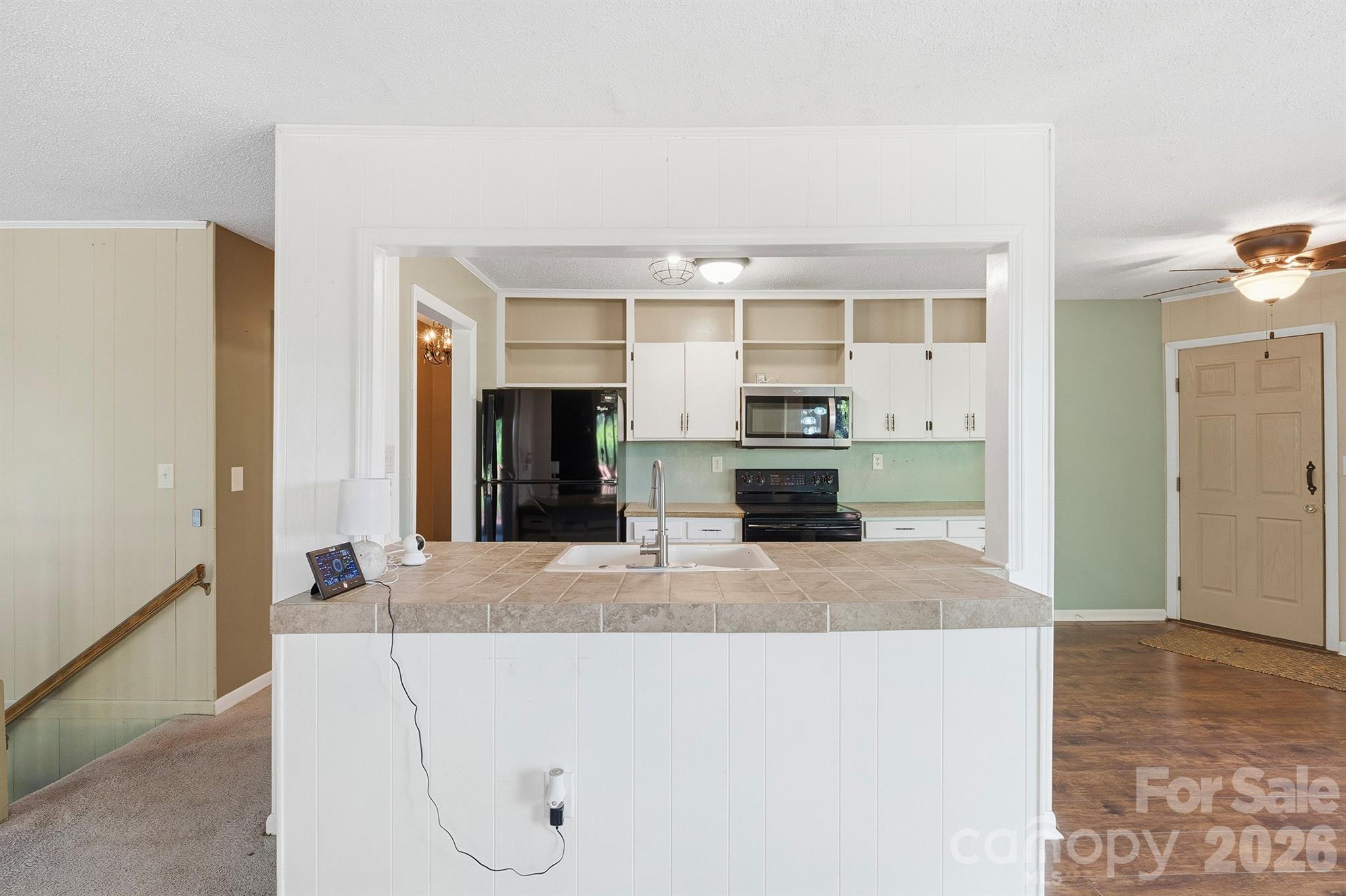 3190 Holly Road Property Photo 38
