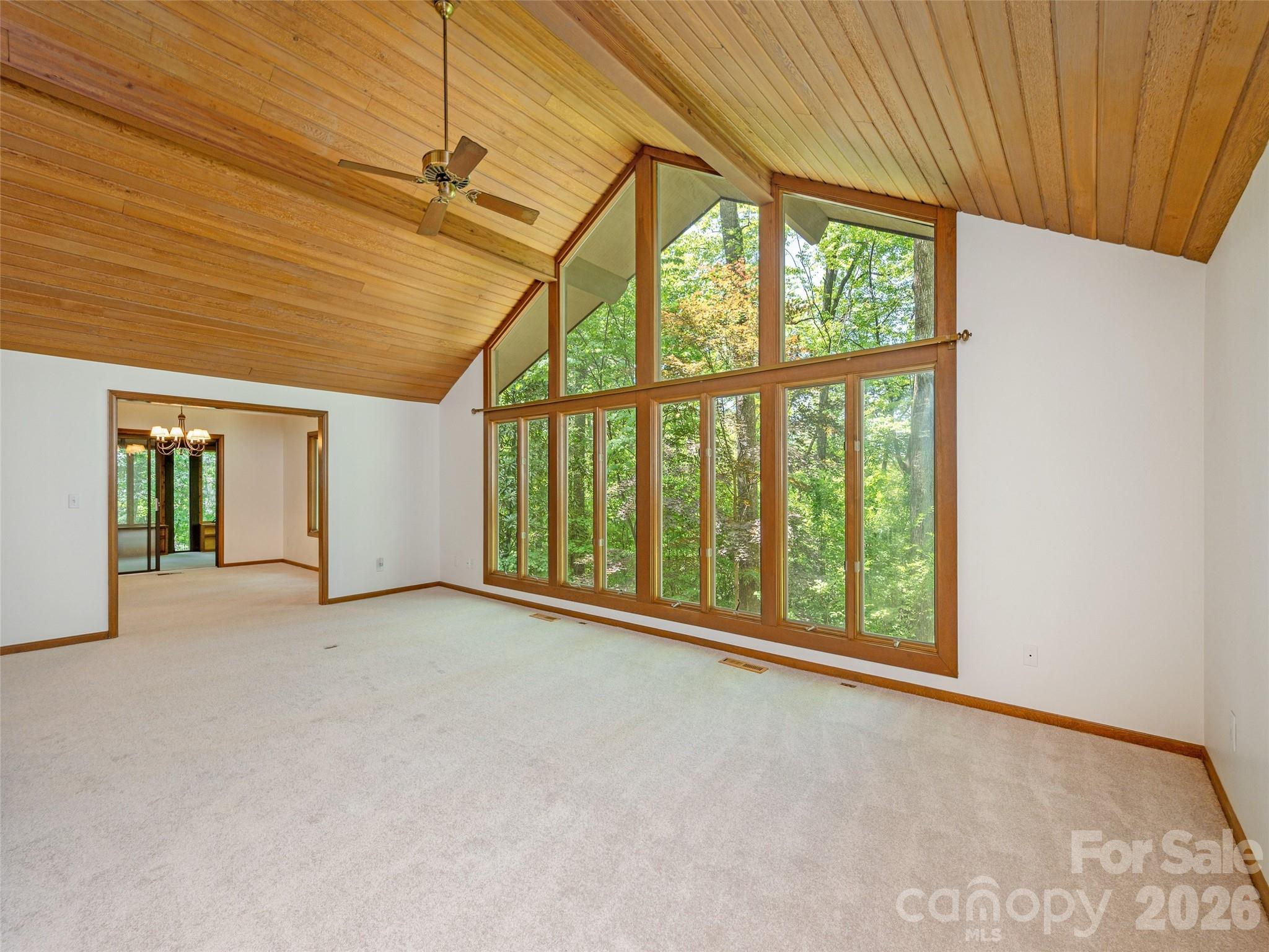 227 Estate Drive Property Photo 9