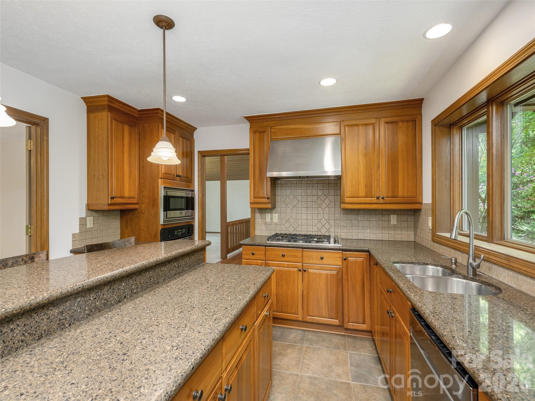 227 Estate Drive Property Photo 19