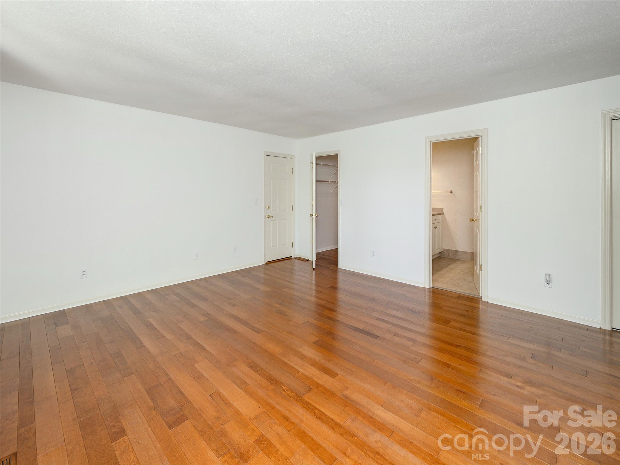 227 Estate Drive Property Photo 28
