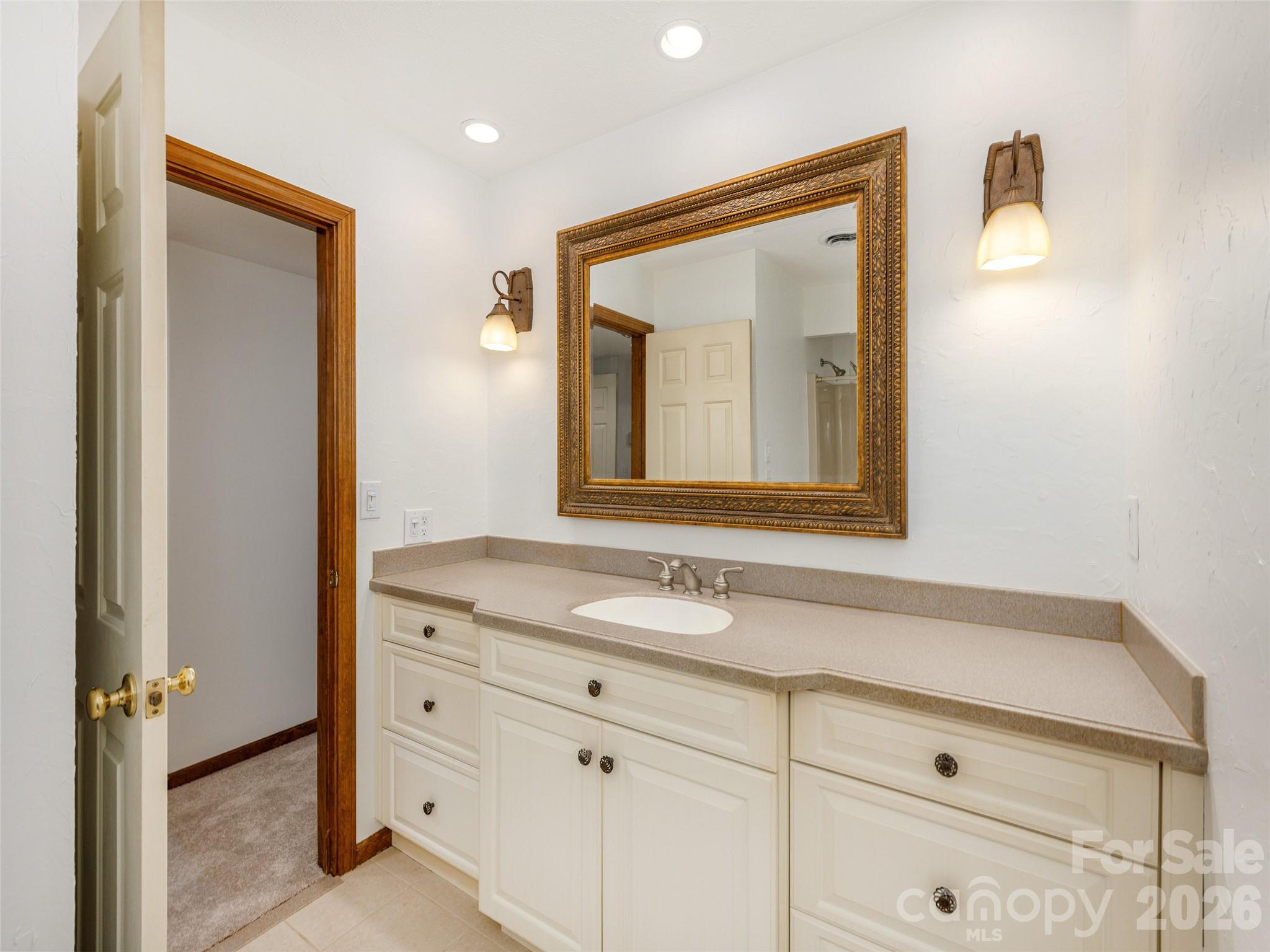 227 Estate Drive Property Photo 34