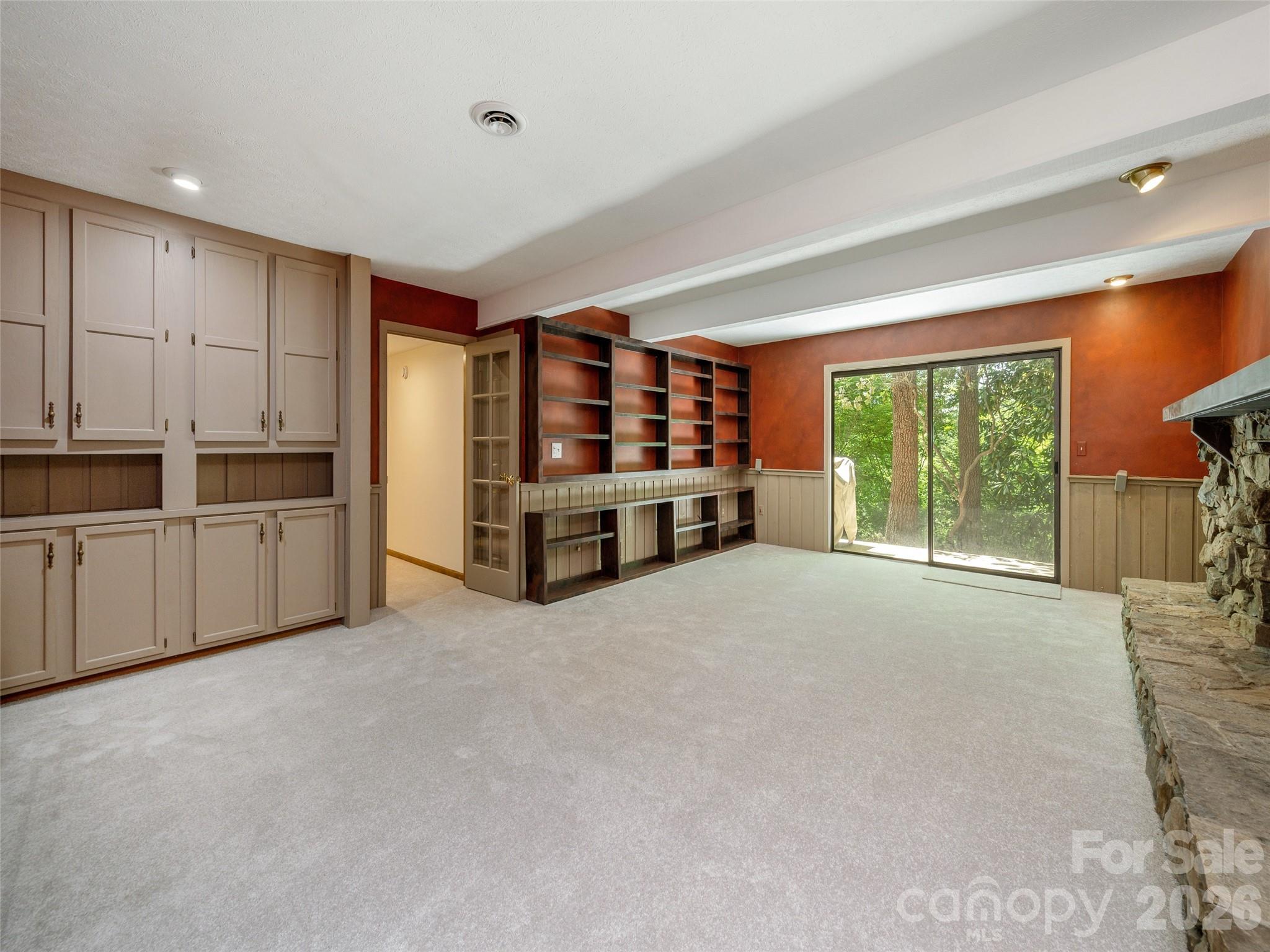 227 Estate Drive Property Photo 38