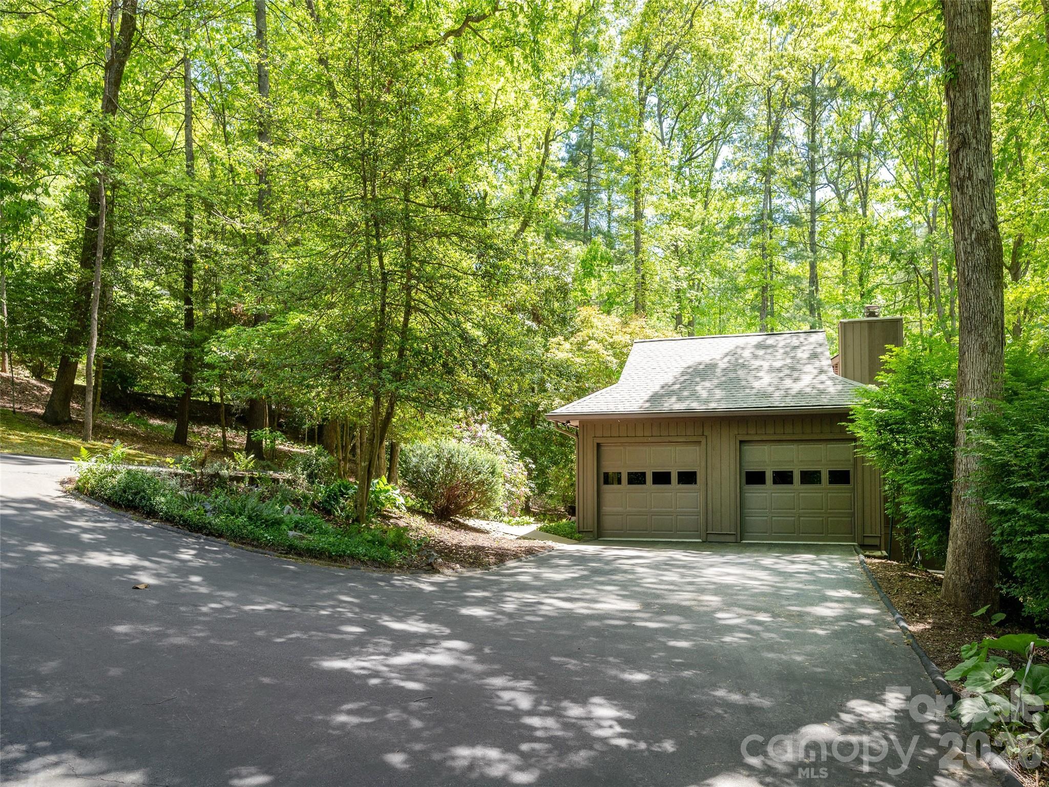 227 Estate Drive Property Photo 47