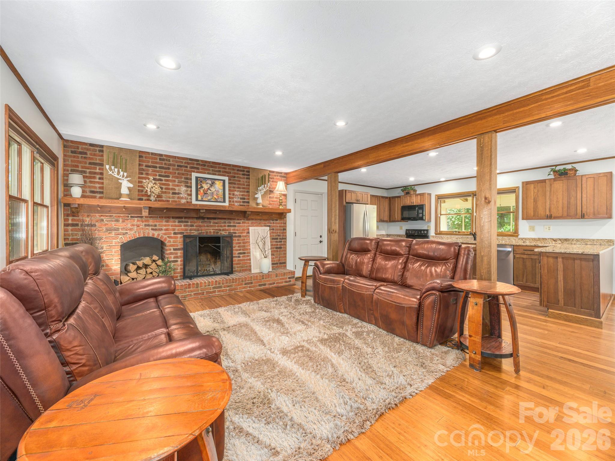 300 Kelly Springs Road Property Photo 8