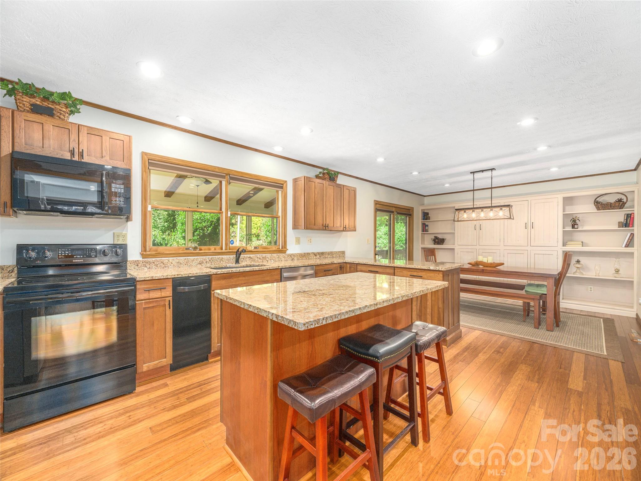 300 Kelly Springs Road Property Photo 10