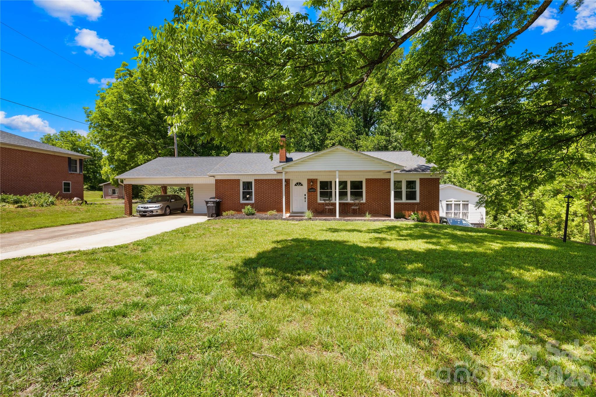 5603 King Wilkinson Road Property Photo 1