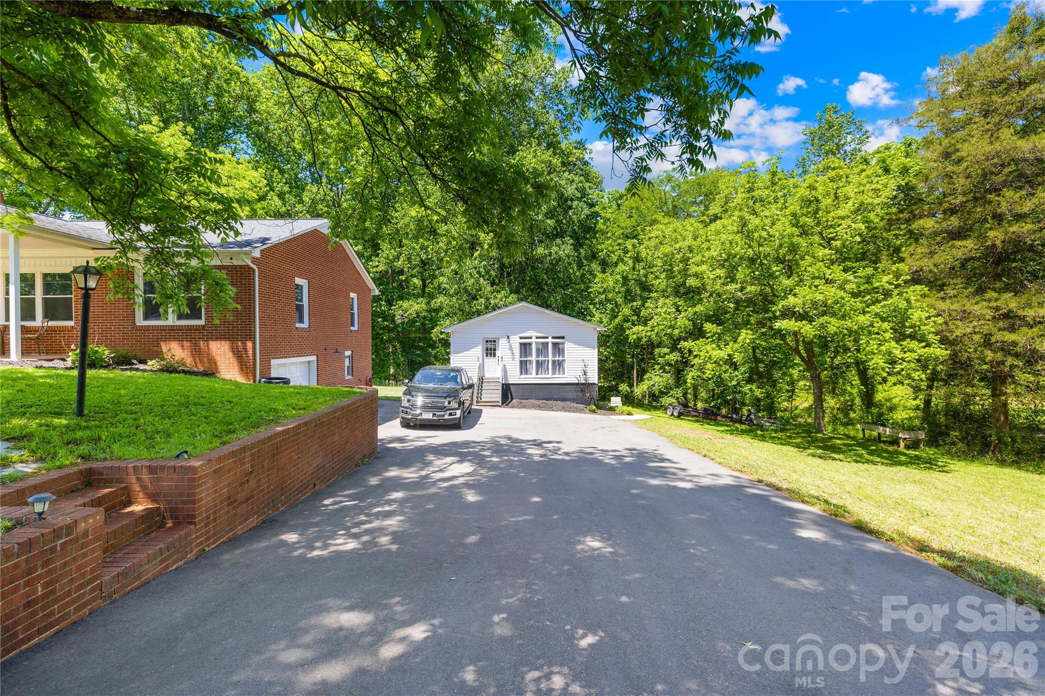 5603 King Wilkinson Road Property Photo 2