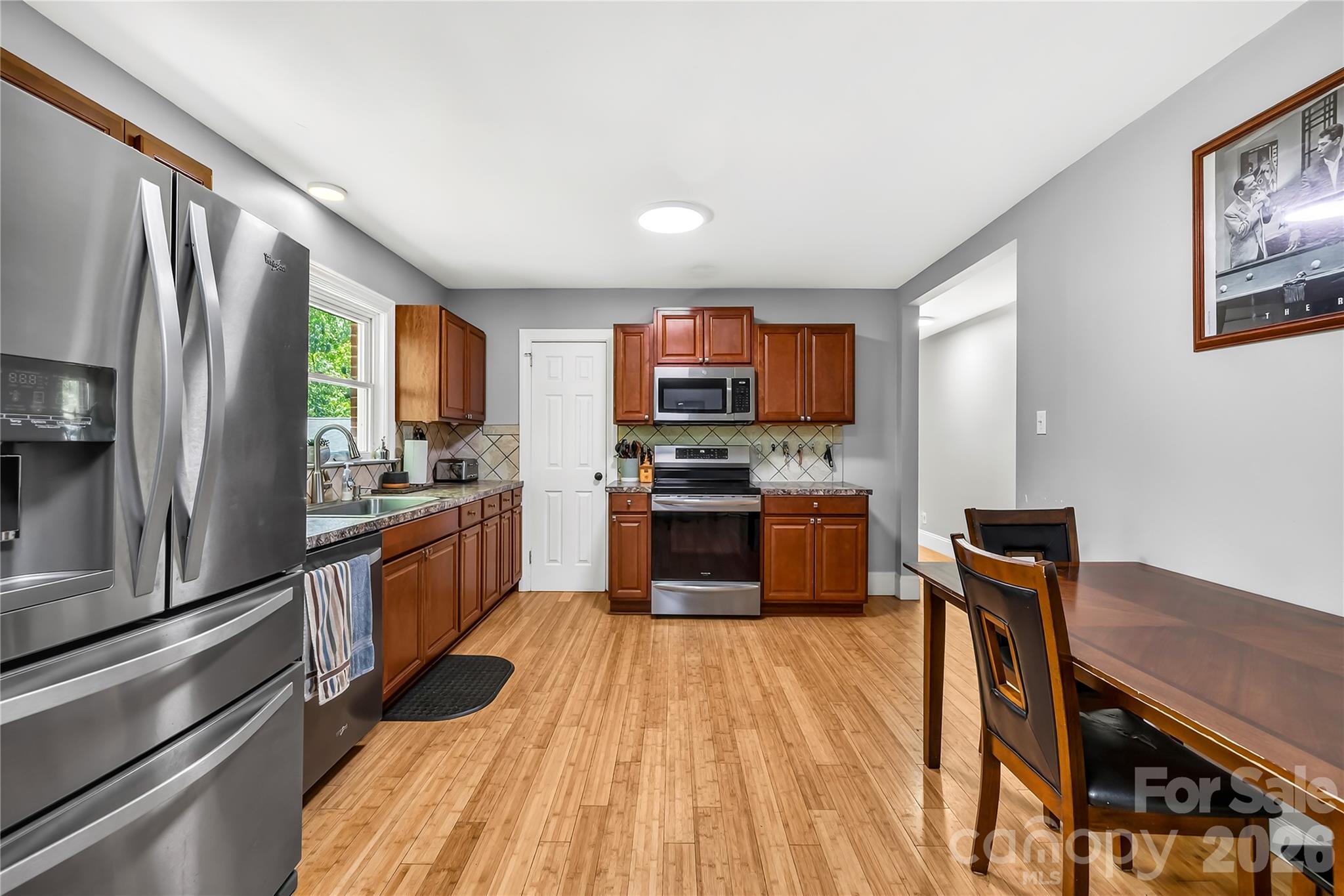 5603 King Wilkinson Road Property Photo 9