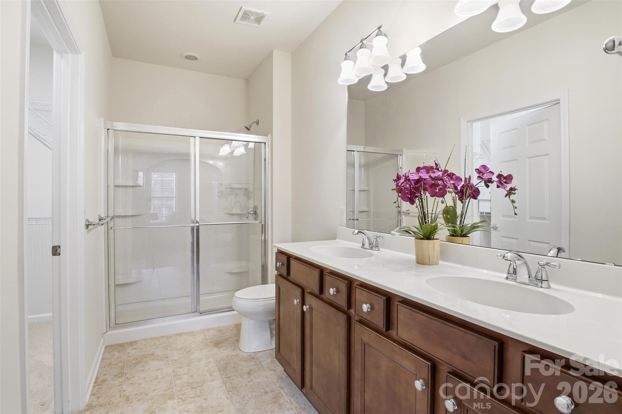 9016 Smokey Hill Lane Property Photo 23