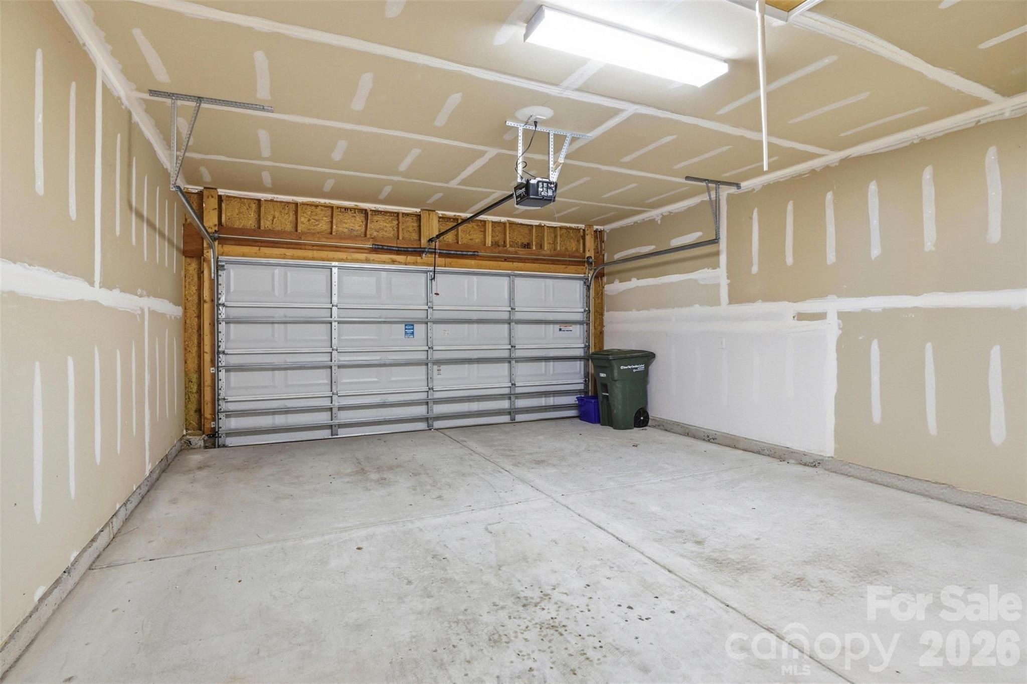 9016 Smokey Hill Lane Property Photo 29
