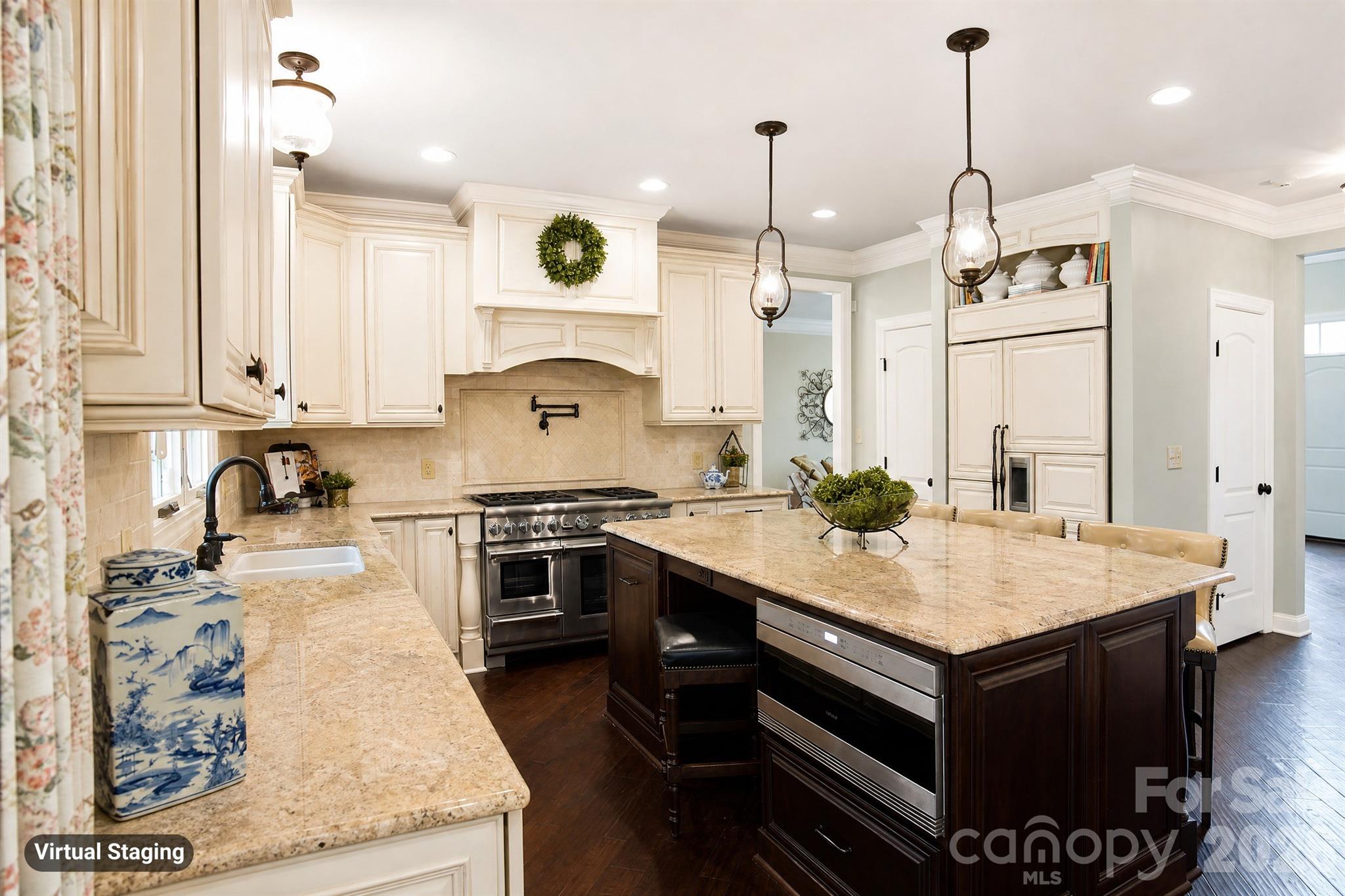 880 Hickory Stick Drive Property Photo 13