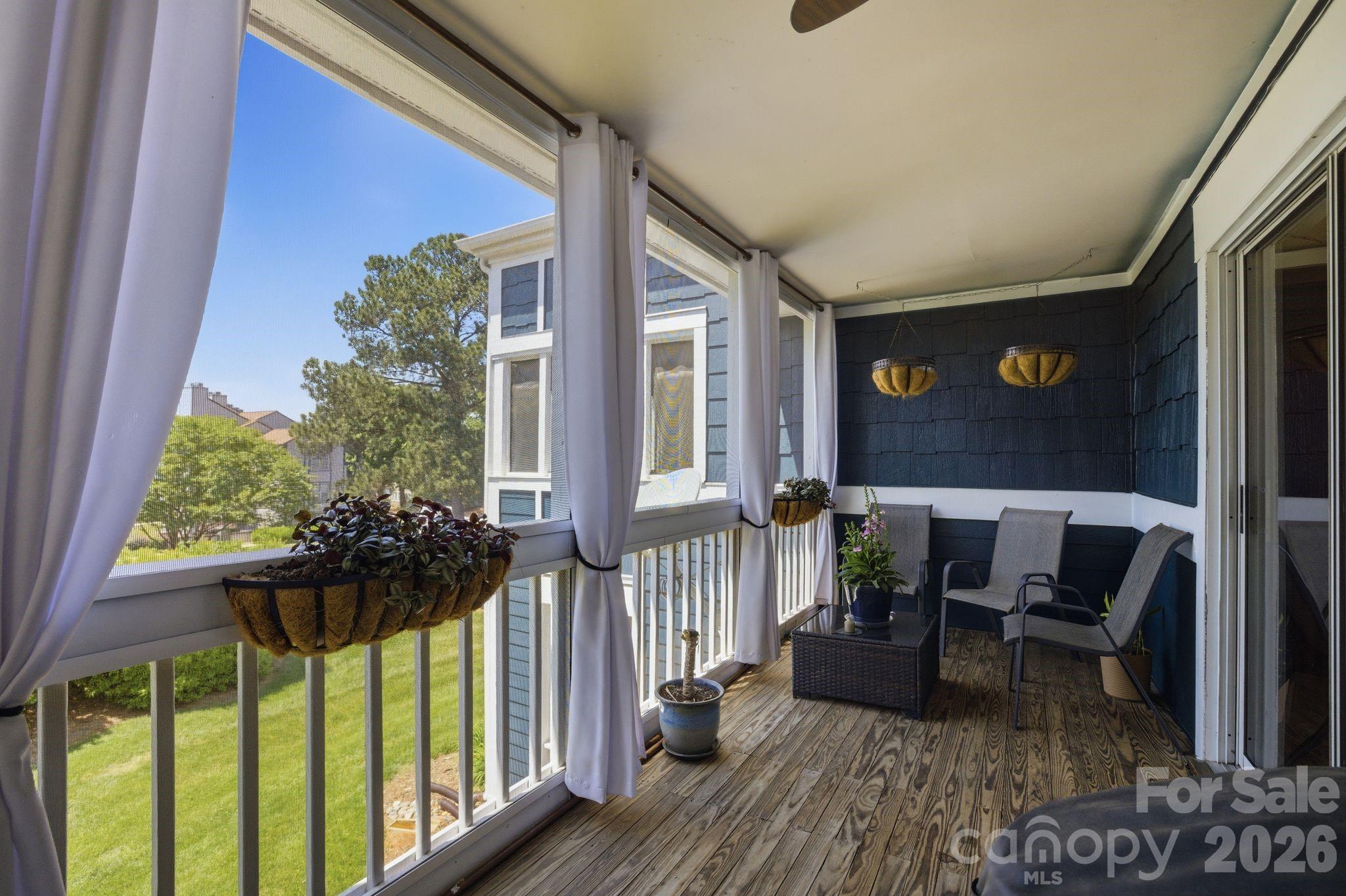 17515 Tuscany Lane Property Photo 5